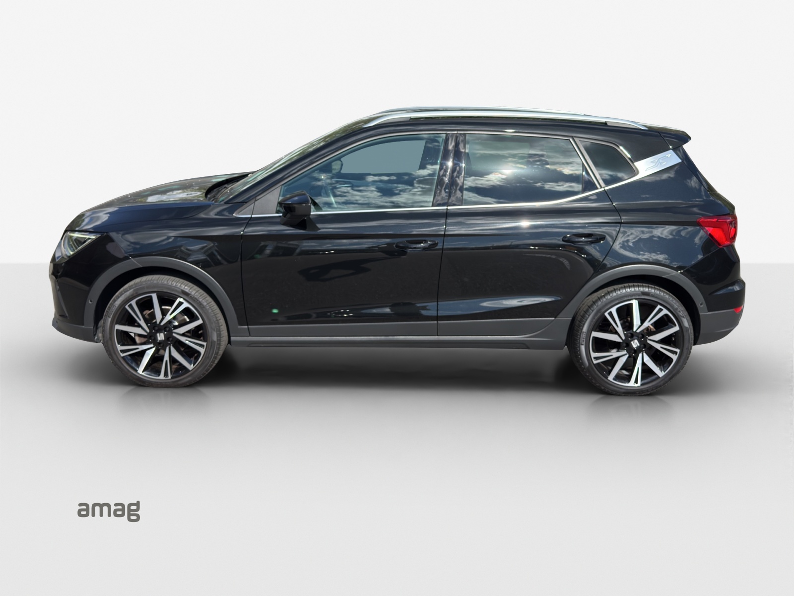 SEAT Arona 1.5 Eco TSI Hola FR DSG-image-1