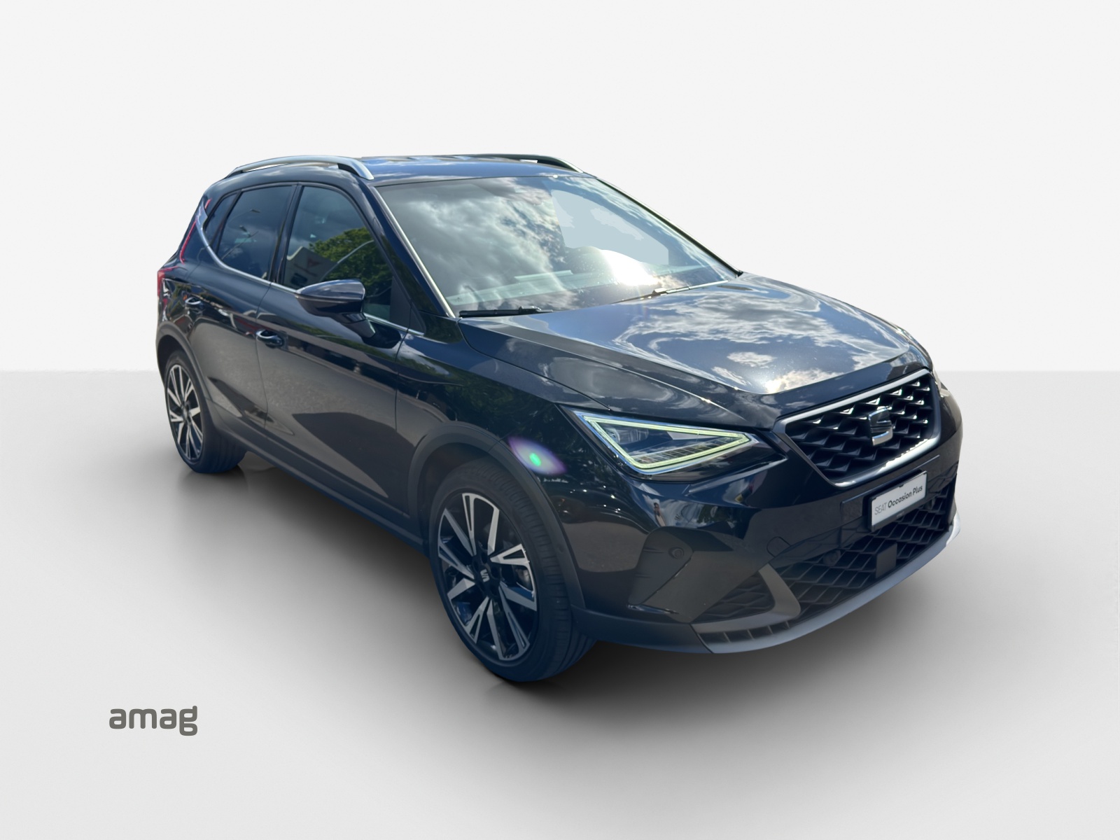 SEAT Arona 1.5 Eco TSI Hola FR DSG-image-5