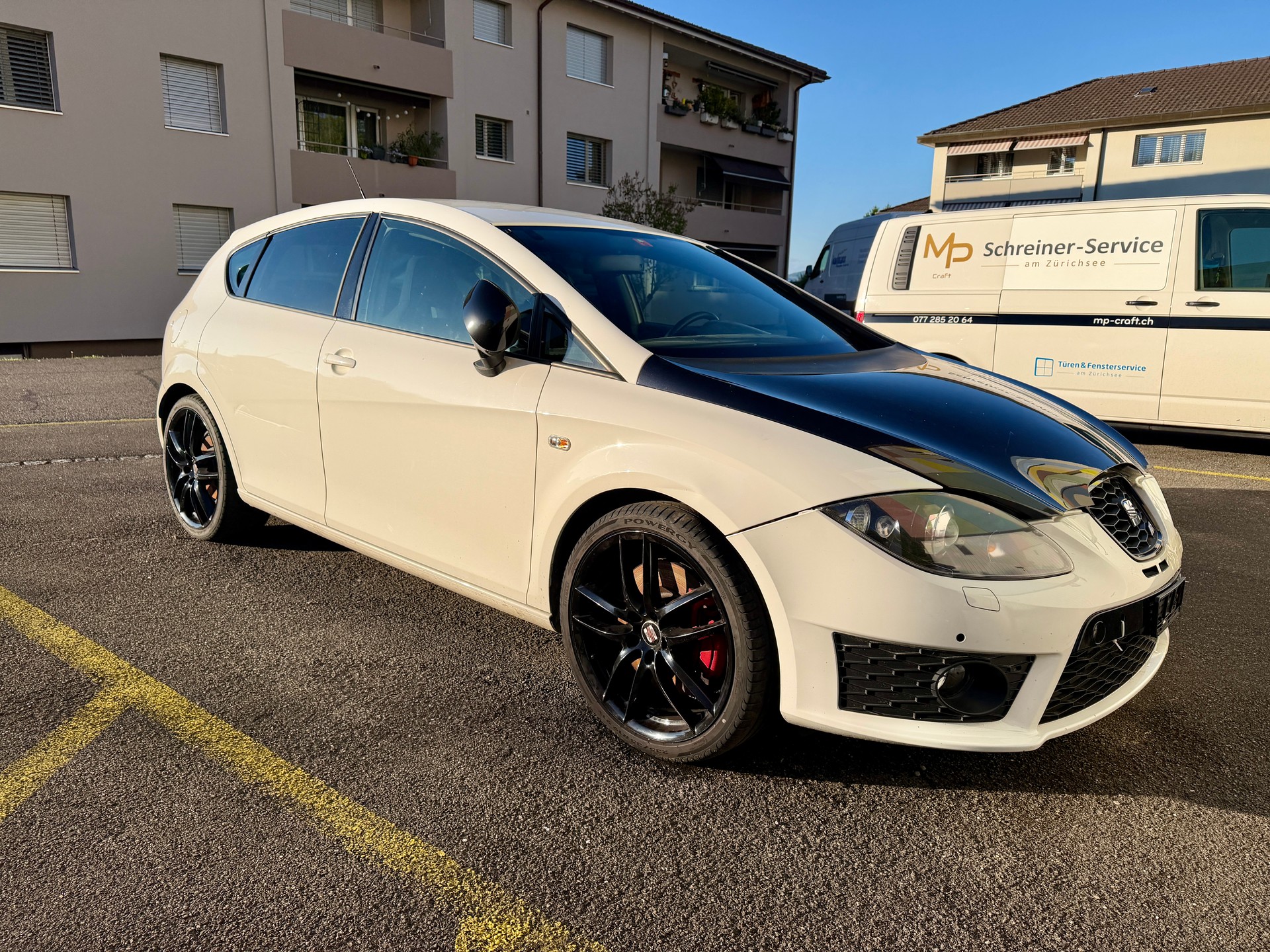 SEAT Leon 2.0 TSI Cupra R-image-4