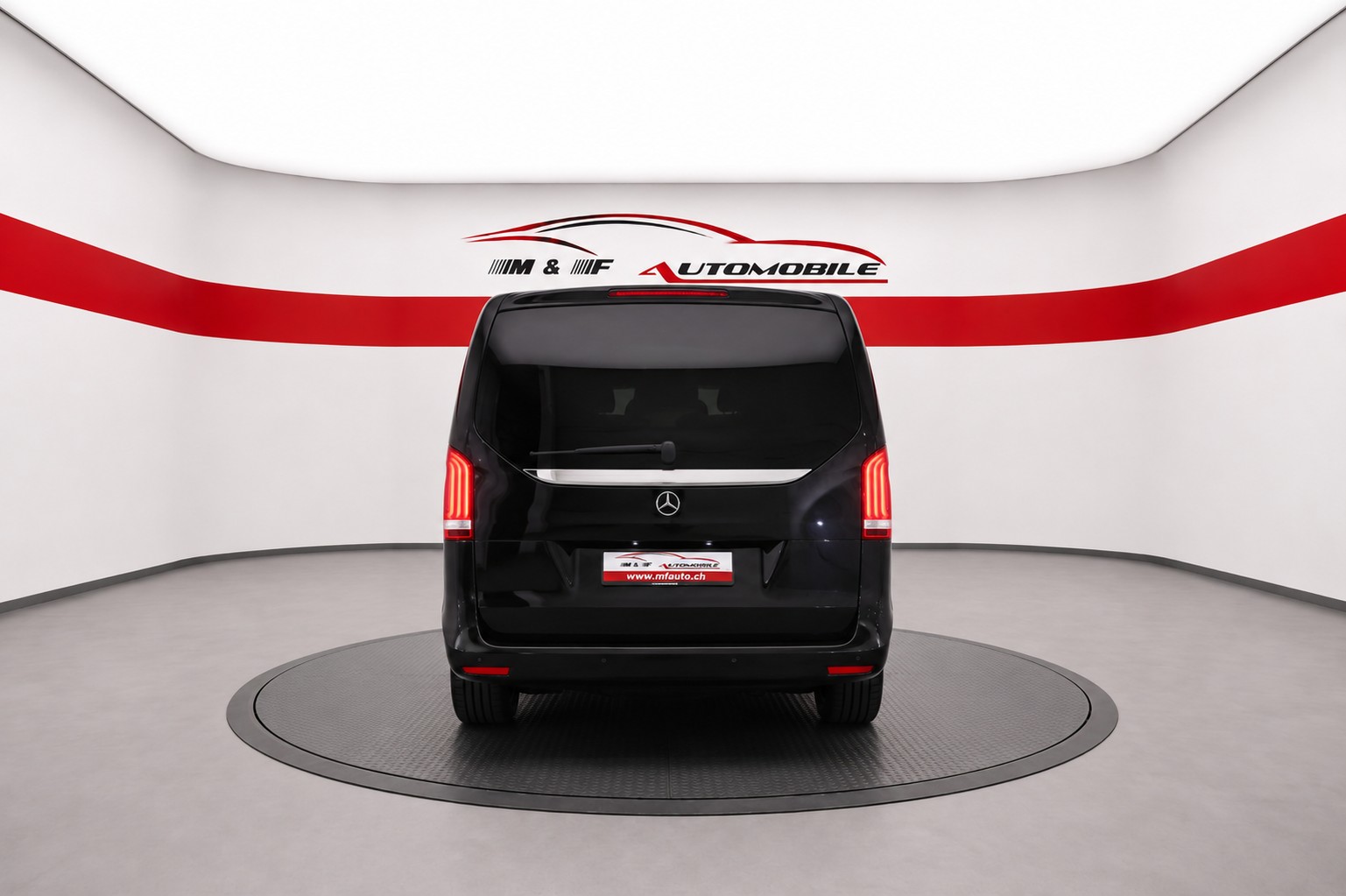 MERCEDES-BENZ V 250 d lang 4matic Van-image-5