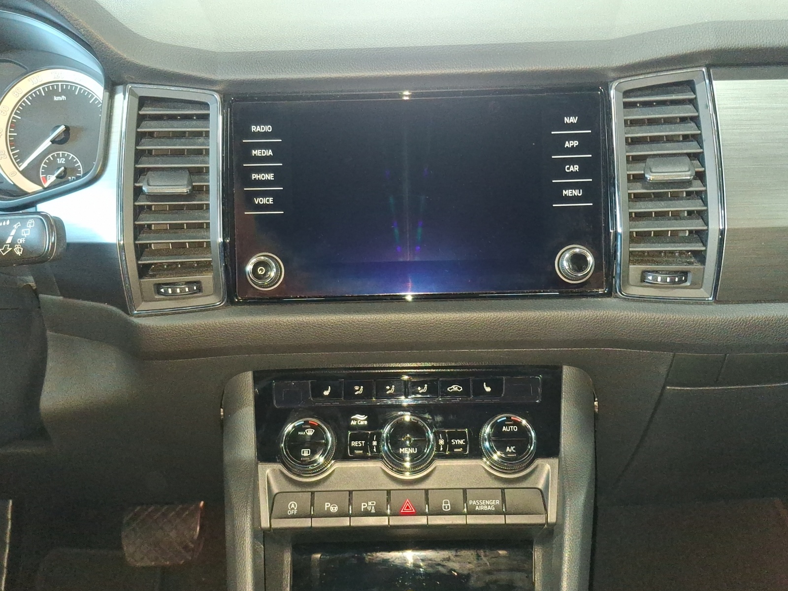 SKODA Kodiaq 1.5 TSI ACT Ambition 4x4-image-10