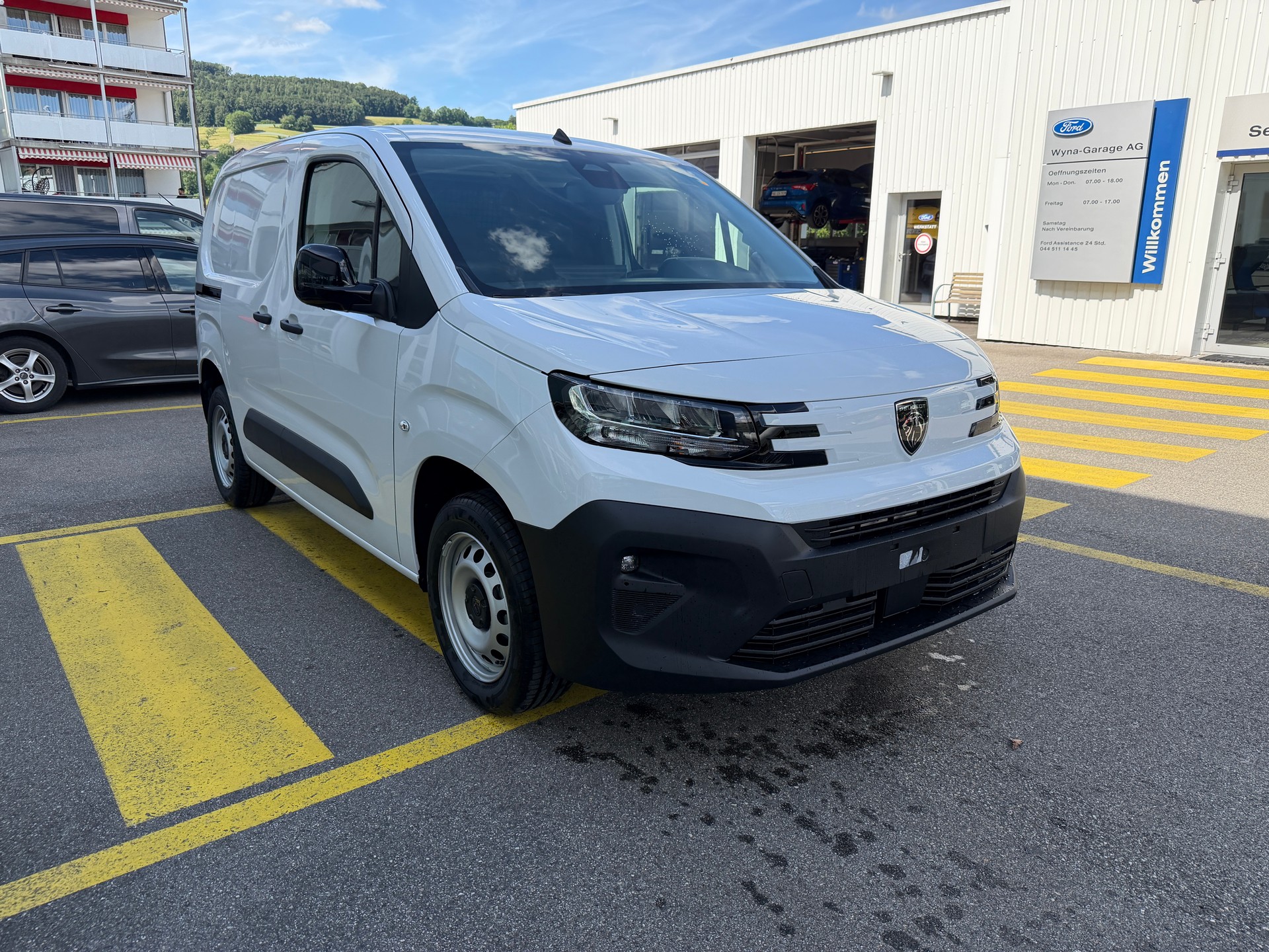 PEUGEOT Partner Kaw. 1000 Standard 1.5 BlueHDI 100 S/S-image-5
