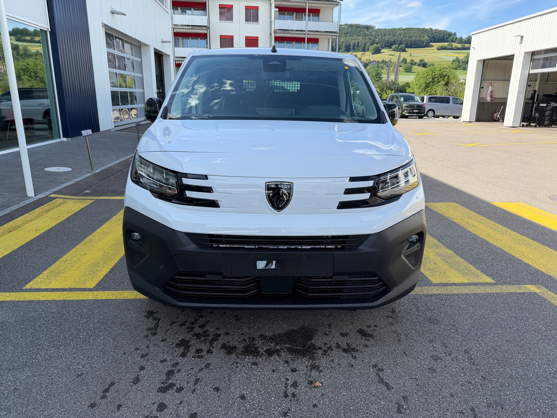 PEUGEOT Partner Kaw. 1000 Standard 1.5 BlueHDI 100 S/S-image-6