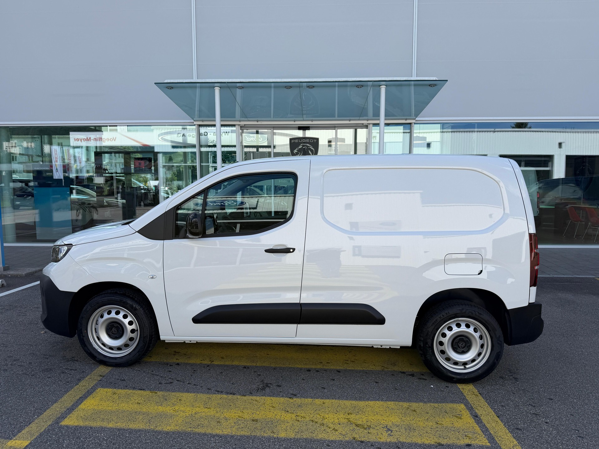 PEUGEOT Partner Kaw. 1000 Standard 1.5 BlueHDI 100 S/S