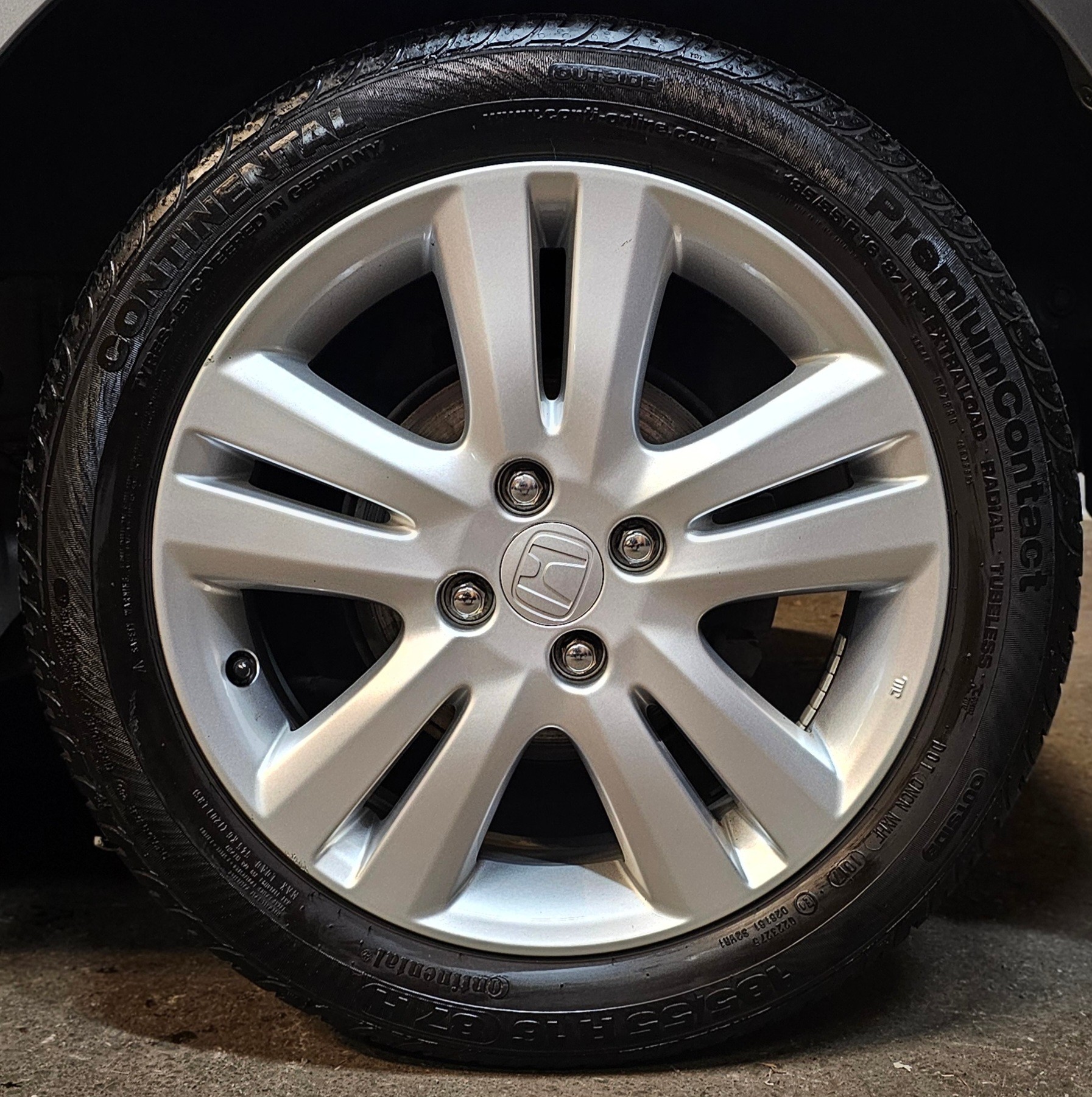 HONDA Jazz 1.4i Exclusive-image-24