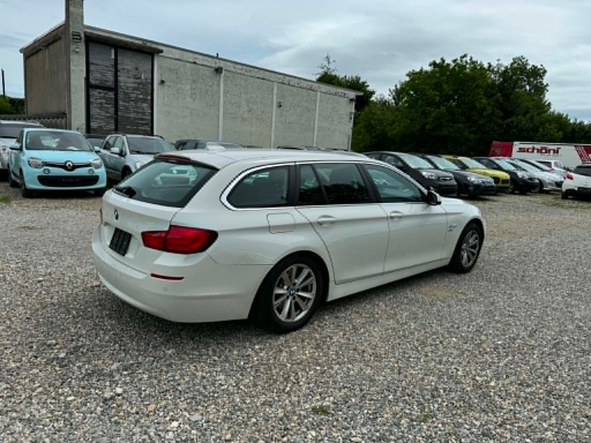 BMW 530d xDrive Touring Steptronic-image-13