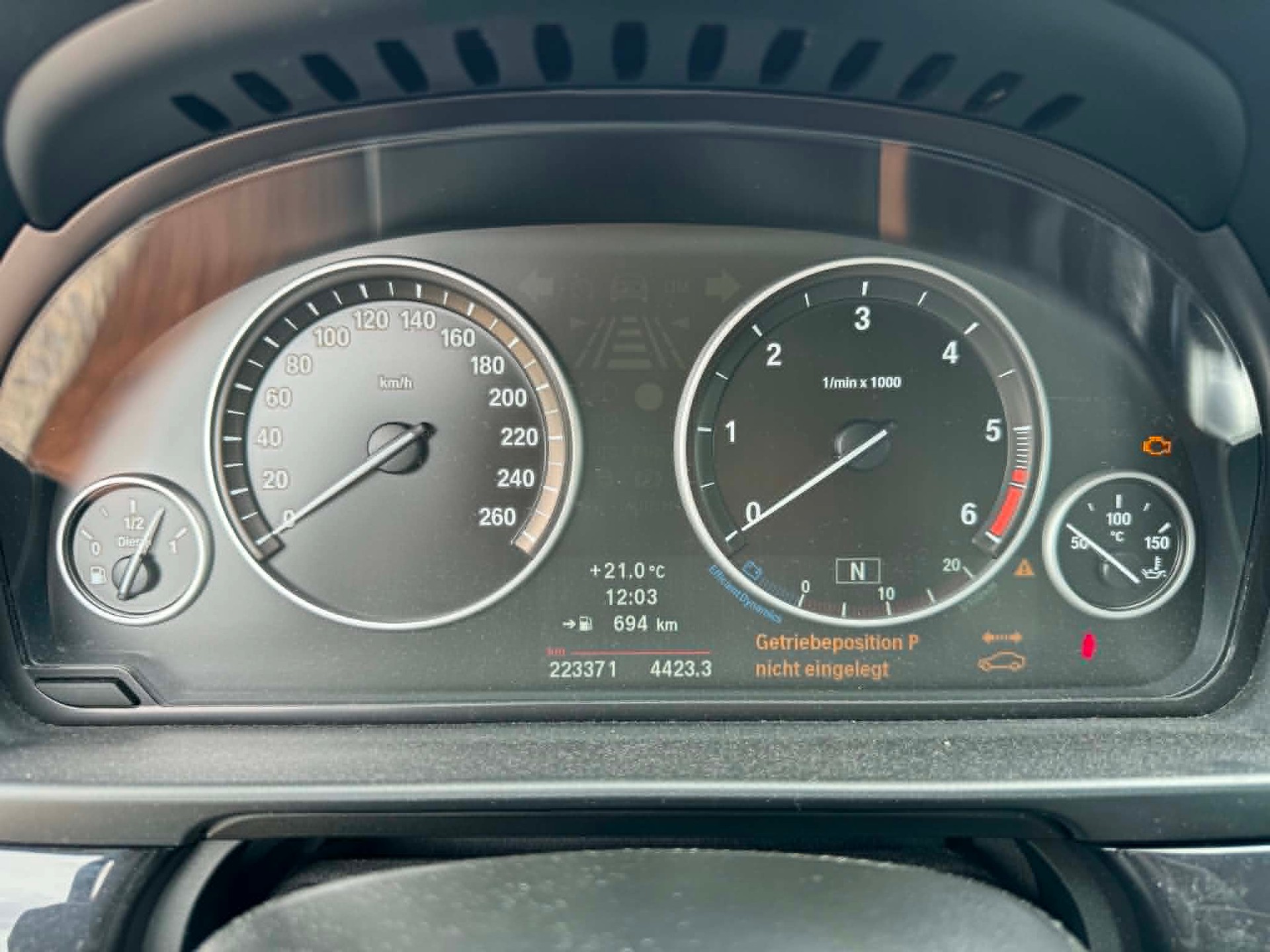 BMW 530d xDrive Touring Steptronic-image-7
