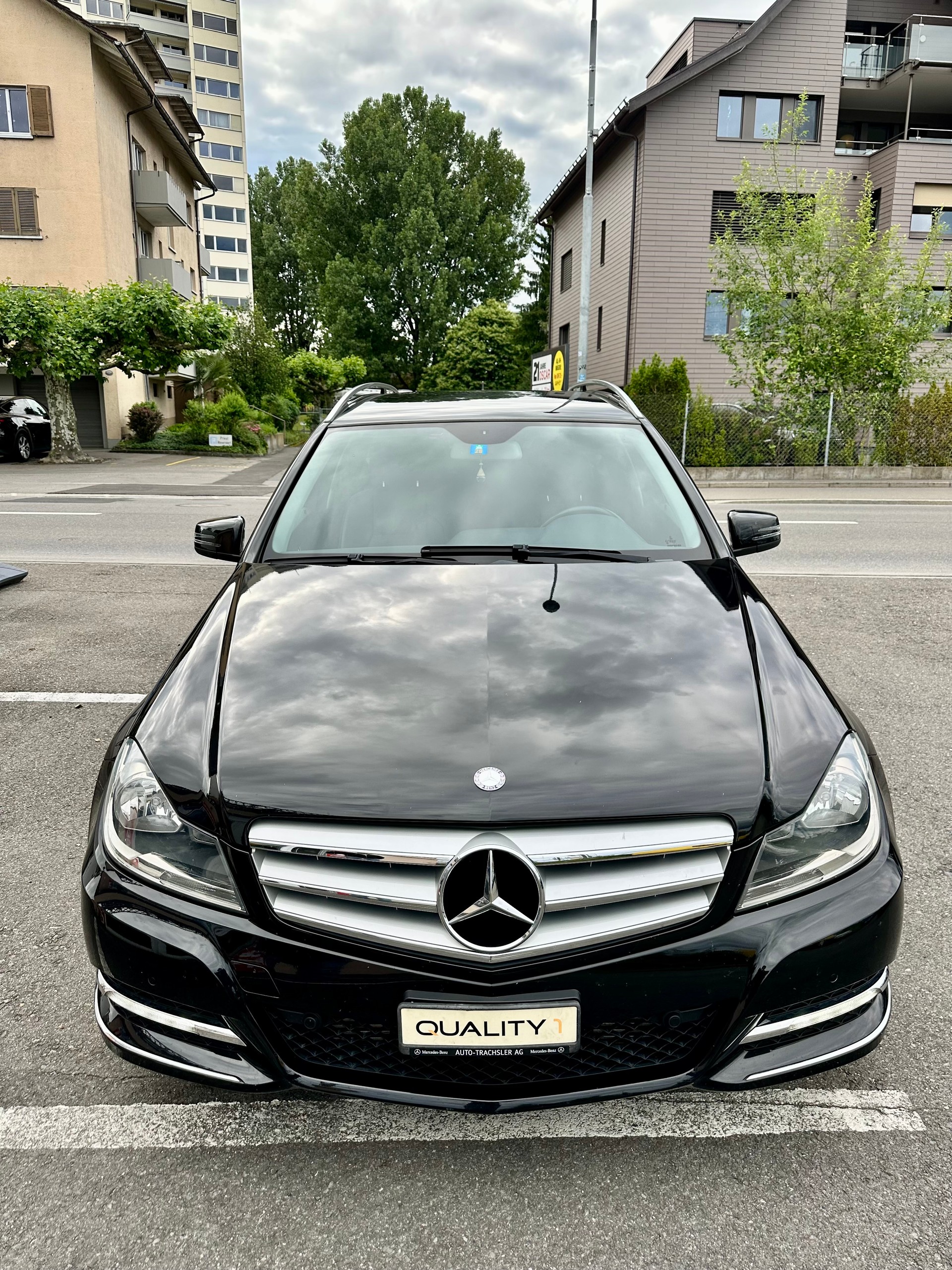 MERCEDES-BENZ C 180 BlueEfficiency 7G-Tronic-image-2