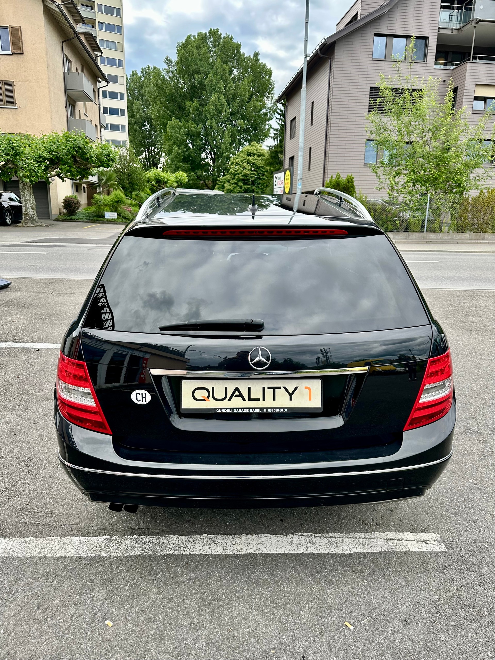 MERCEDES-BENZ C 180 BlueEfficiency 7G-Tronic-image-3