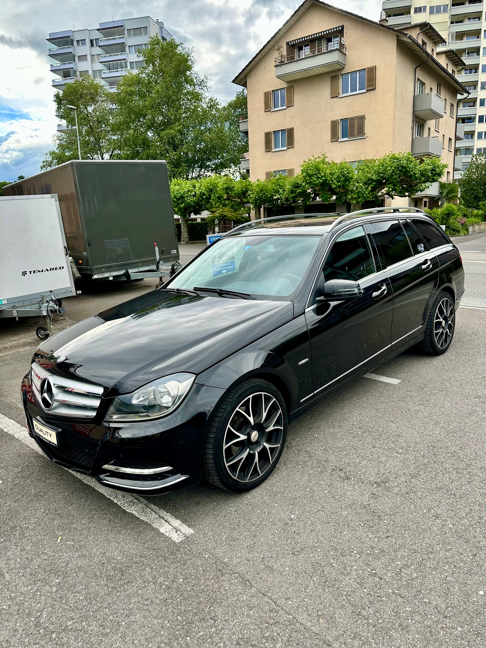 MERCEDES-BENZ C 180 BlueEfficiency 7G-Tronic-image-1