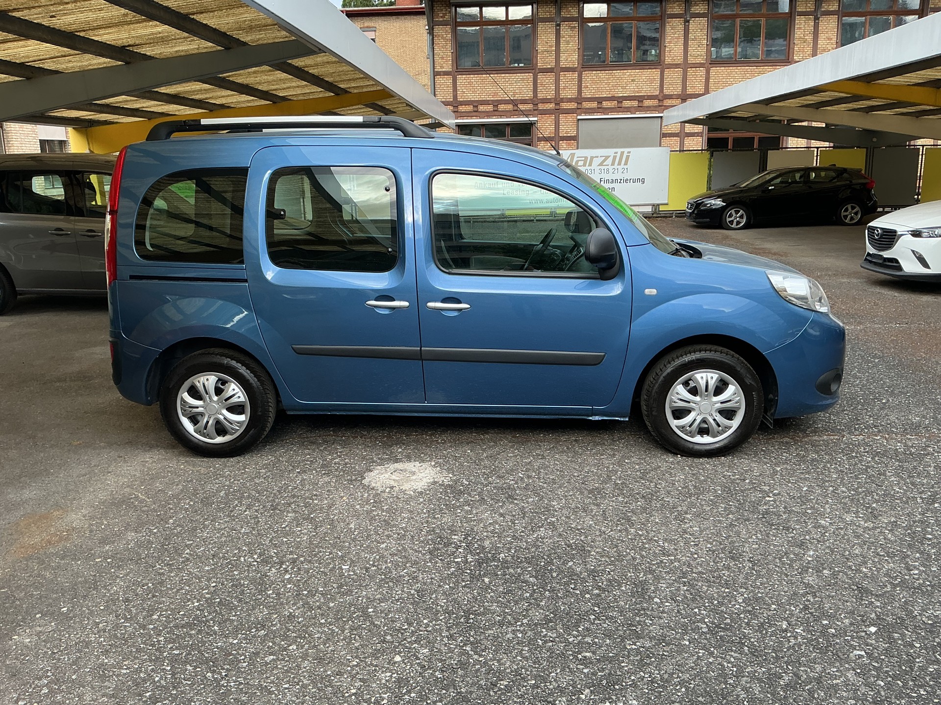 RENAULT Kangoo 1.2 16V Turbo Dynamique-image-4