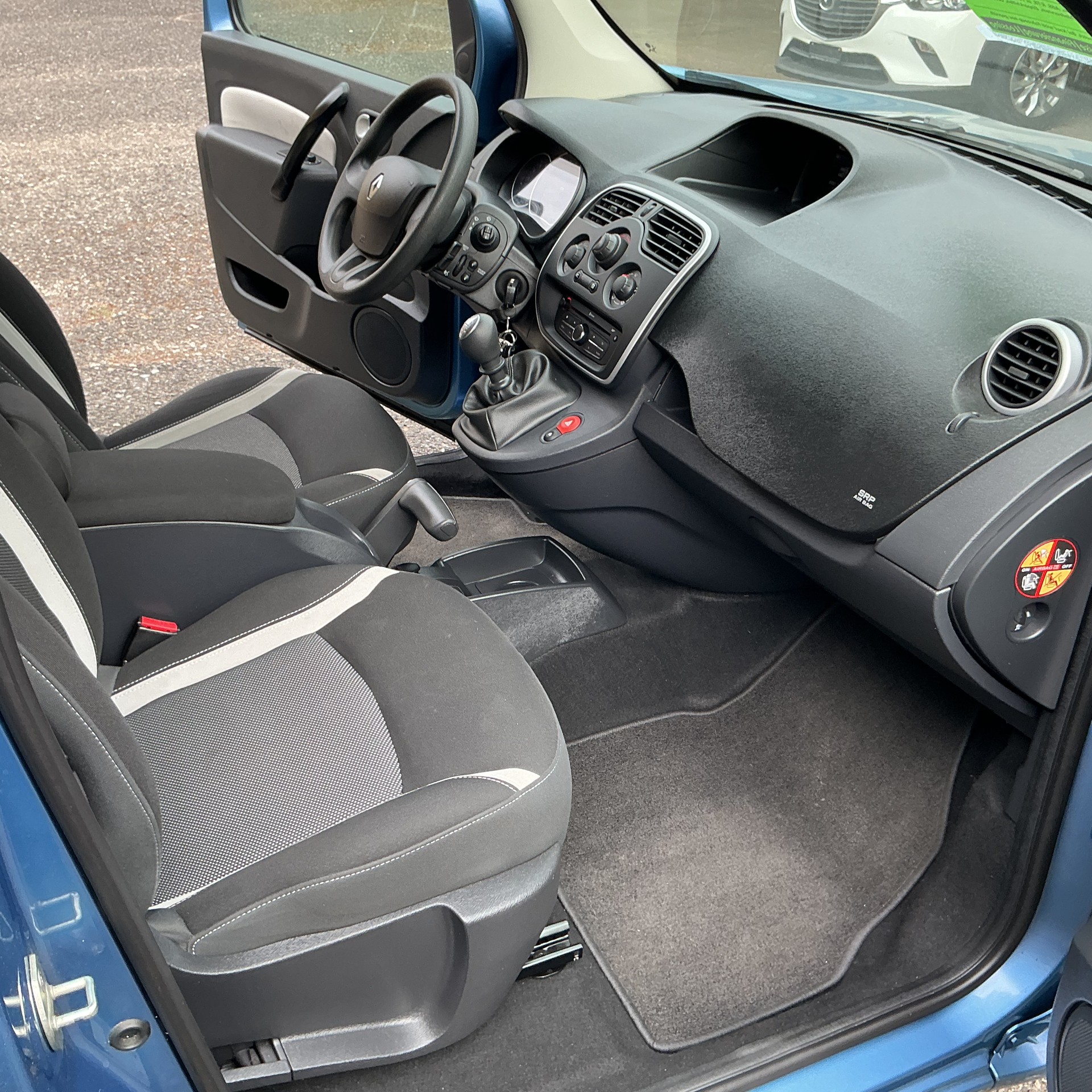 RENAULT Kangoo 1.2 16V Turbo Dynamique-image-14