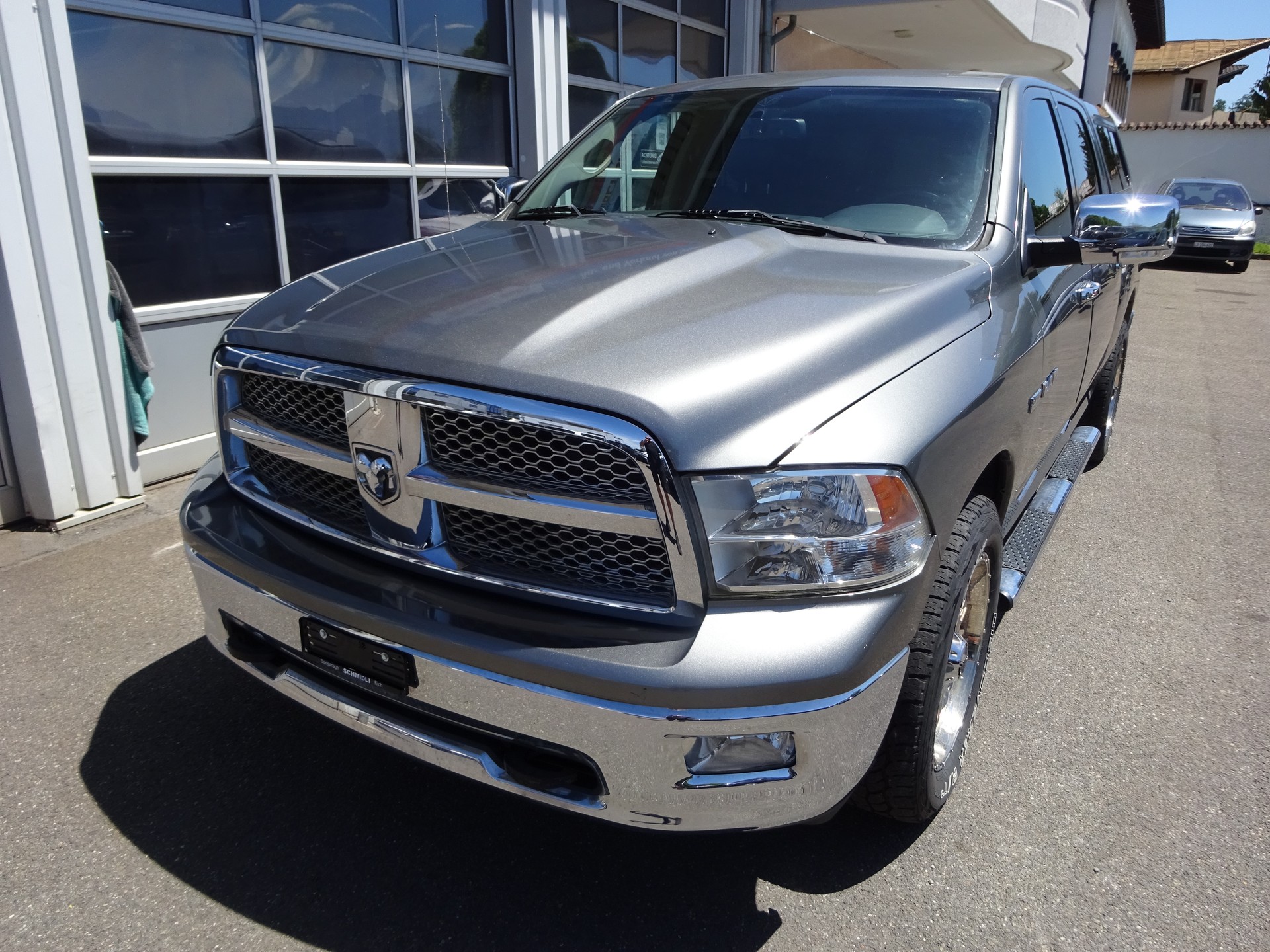 DODGE Ram-image-0
