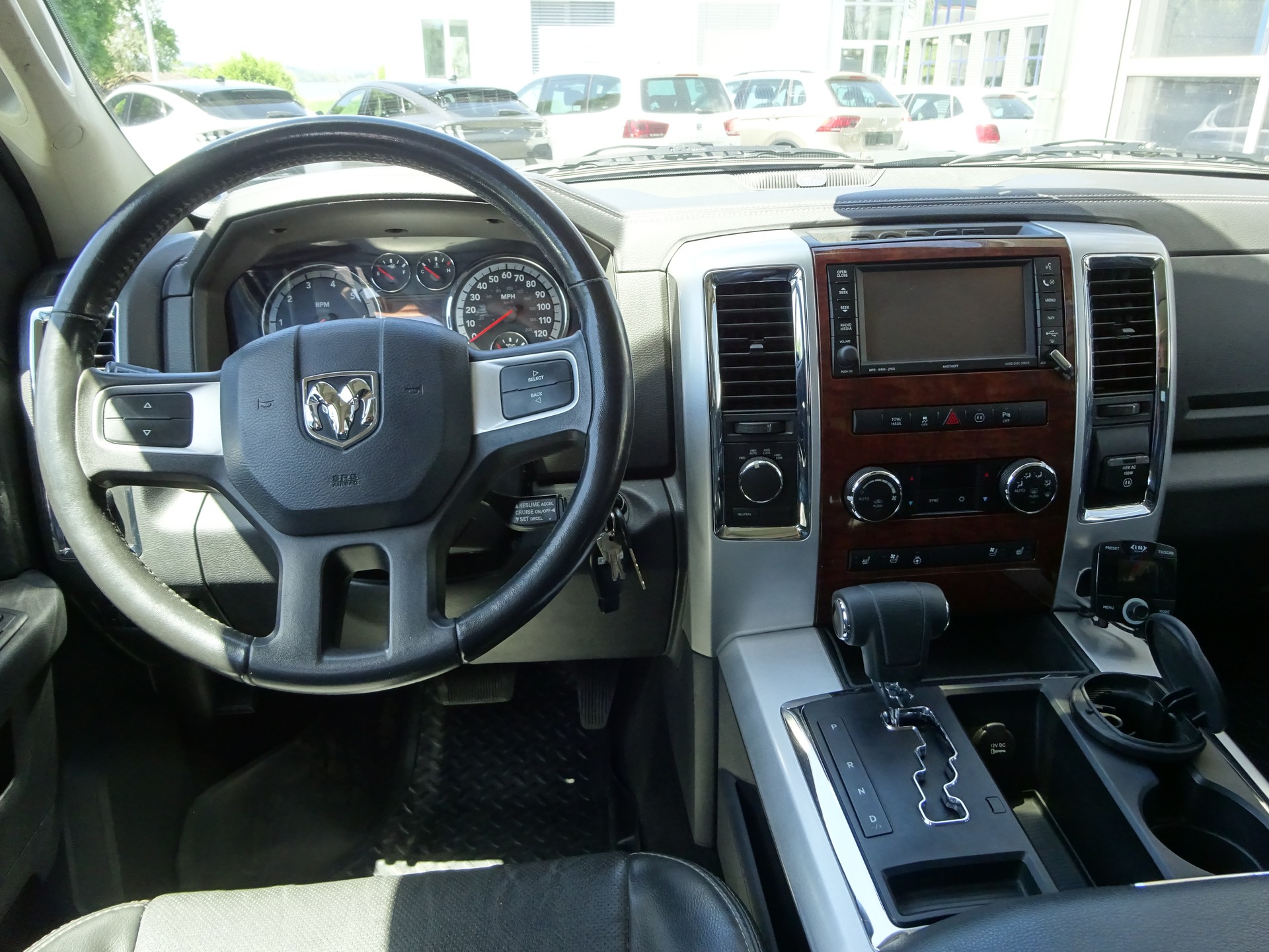 DODGE Ram-image-8