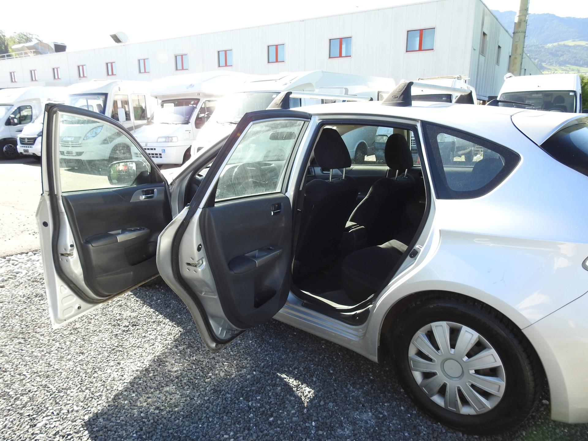 SUBARU Impreza 1.5R Swiss-image-15