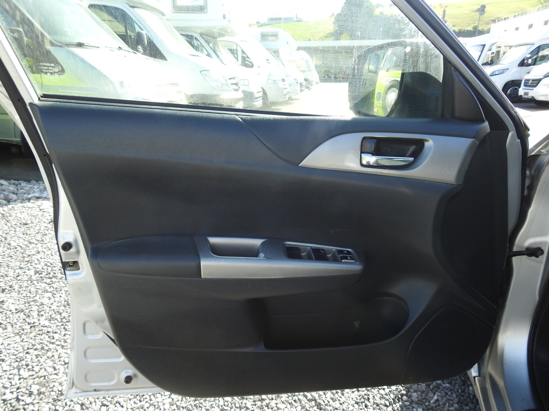SUBARU Impreza 1.5R Swiss-image-9