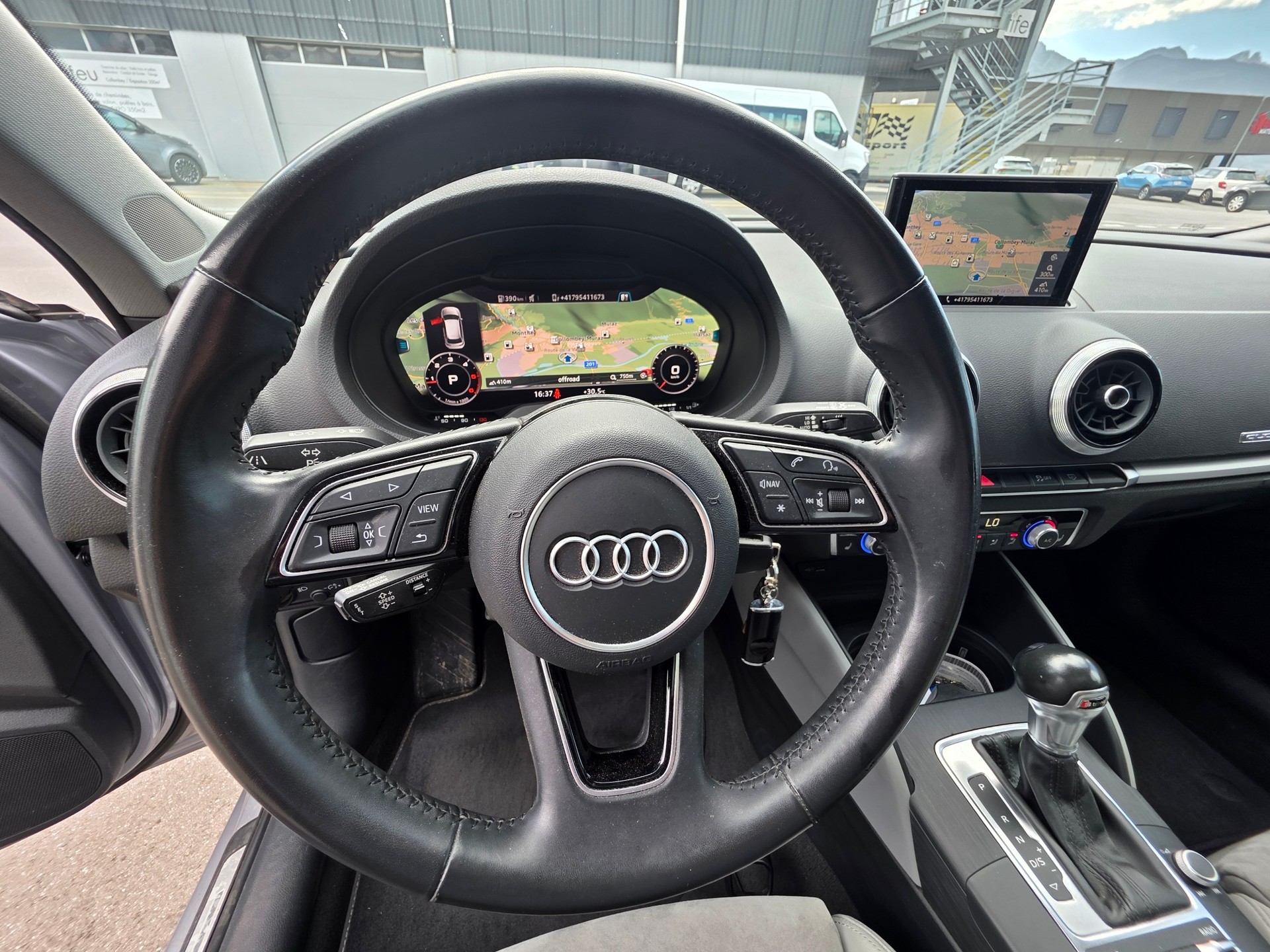 AUDI A3 Sportback 2.0 TDI S-tronic quattro-image-9