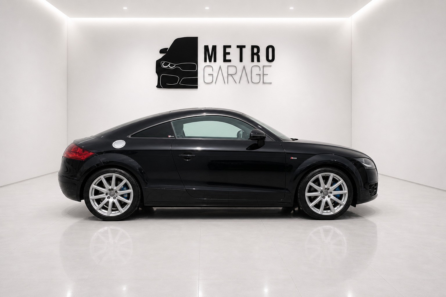 AUDI TT Coupé 2.0 TFSI-image-5