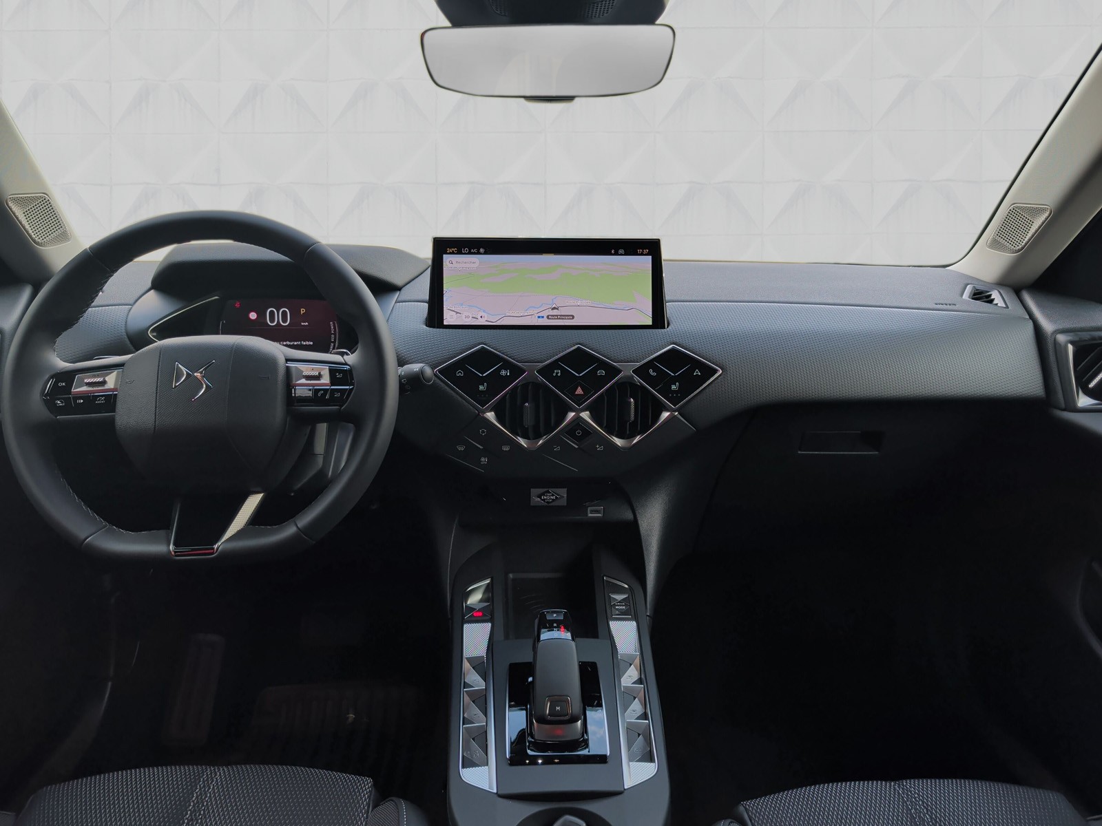 DS AUTOMOBILES DS 3 MHEV Pallas-image-9