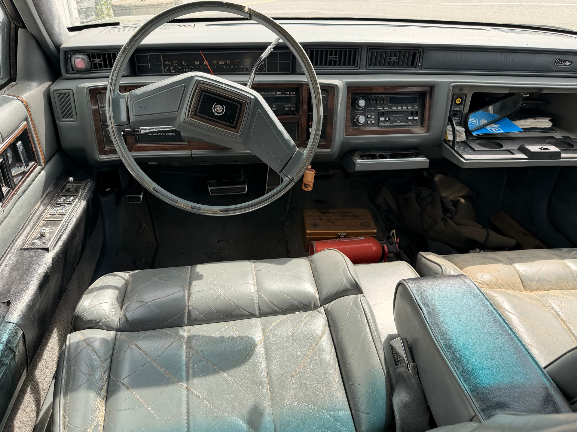 CADILLAC Fleetwood 4.5 D'Elegance-image-5