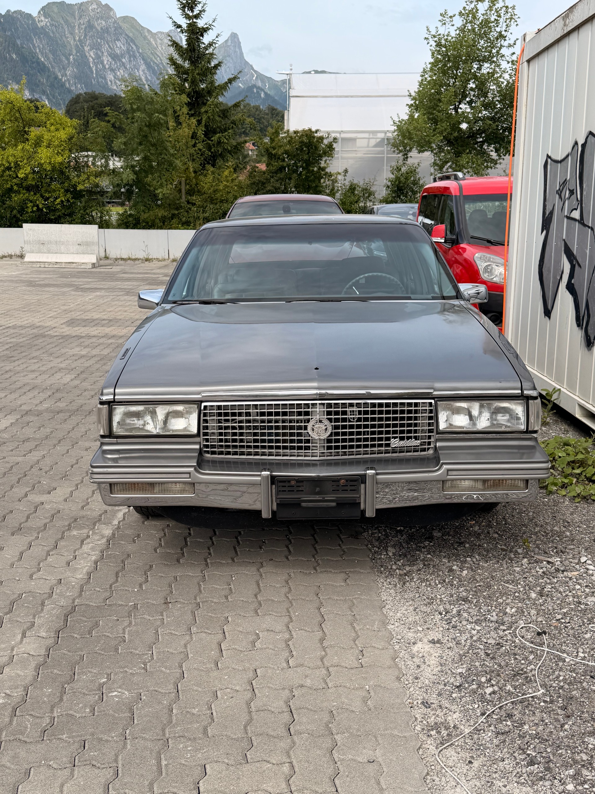 CADILLAC Fleetwood 4.5 D'Elegance