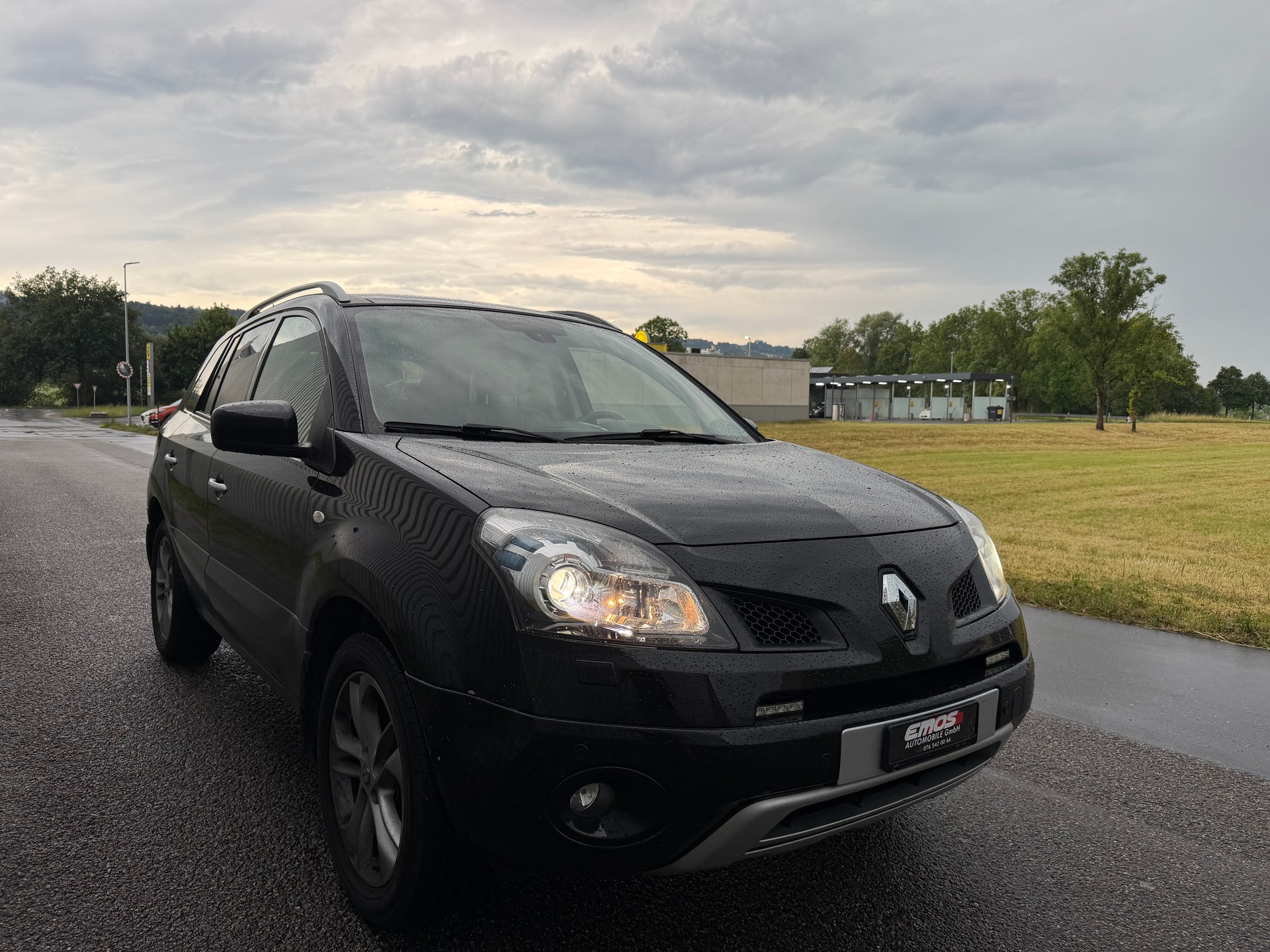 RENAULT Koleos 2.0 dCi Dynamique 4x4 Automatic-image-2