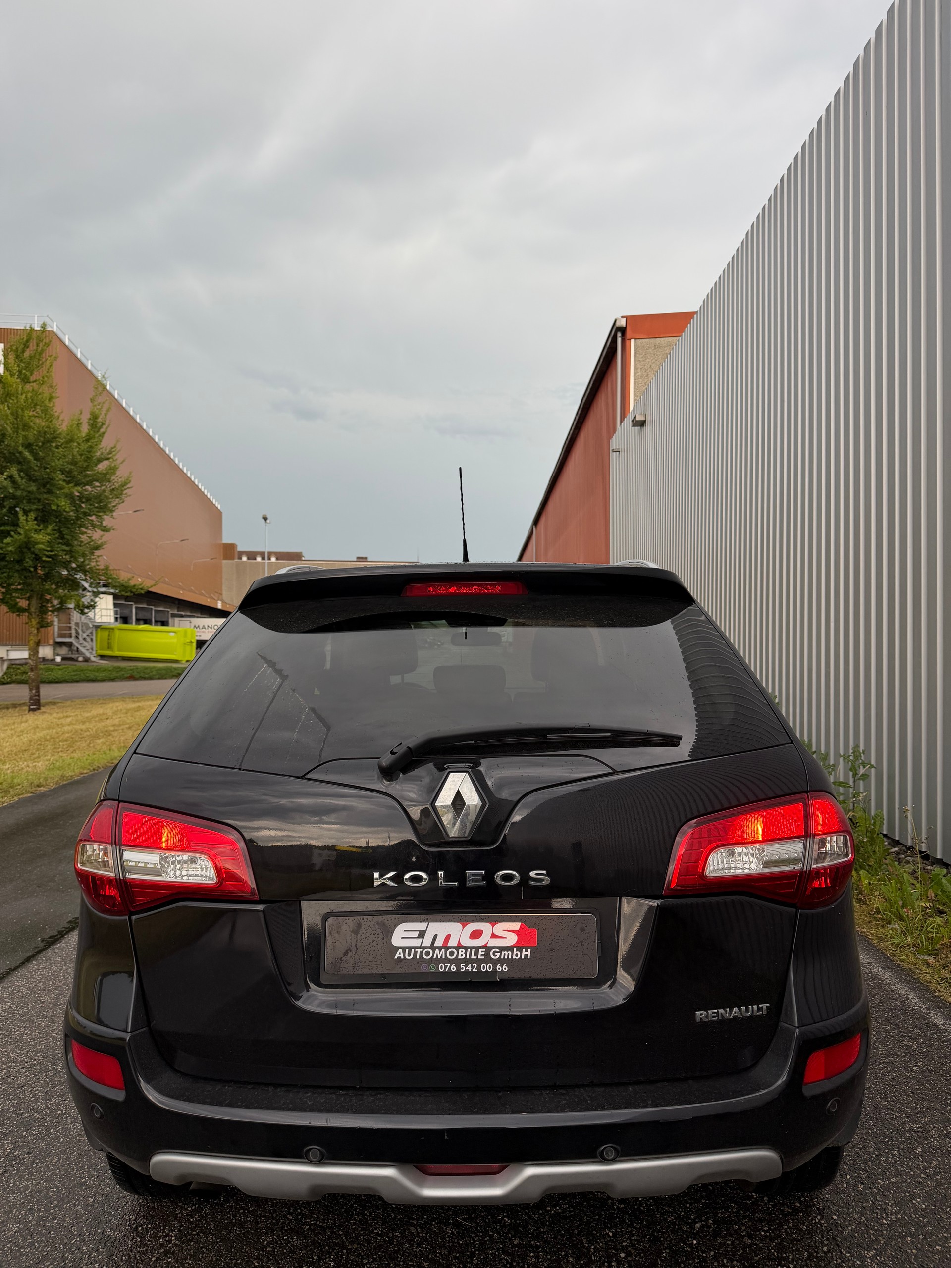 RENAULT Koleos 2.0 dCi Dynamique 4x4 Automatic-image-6