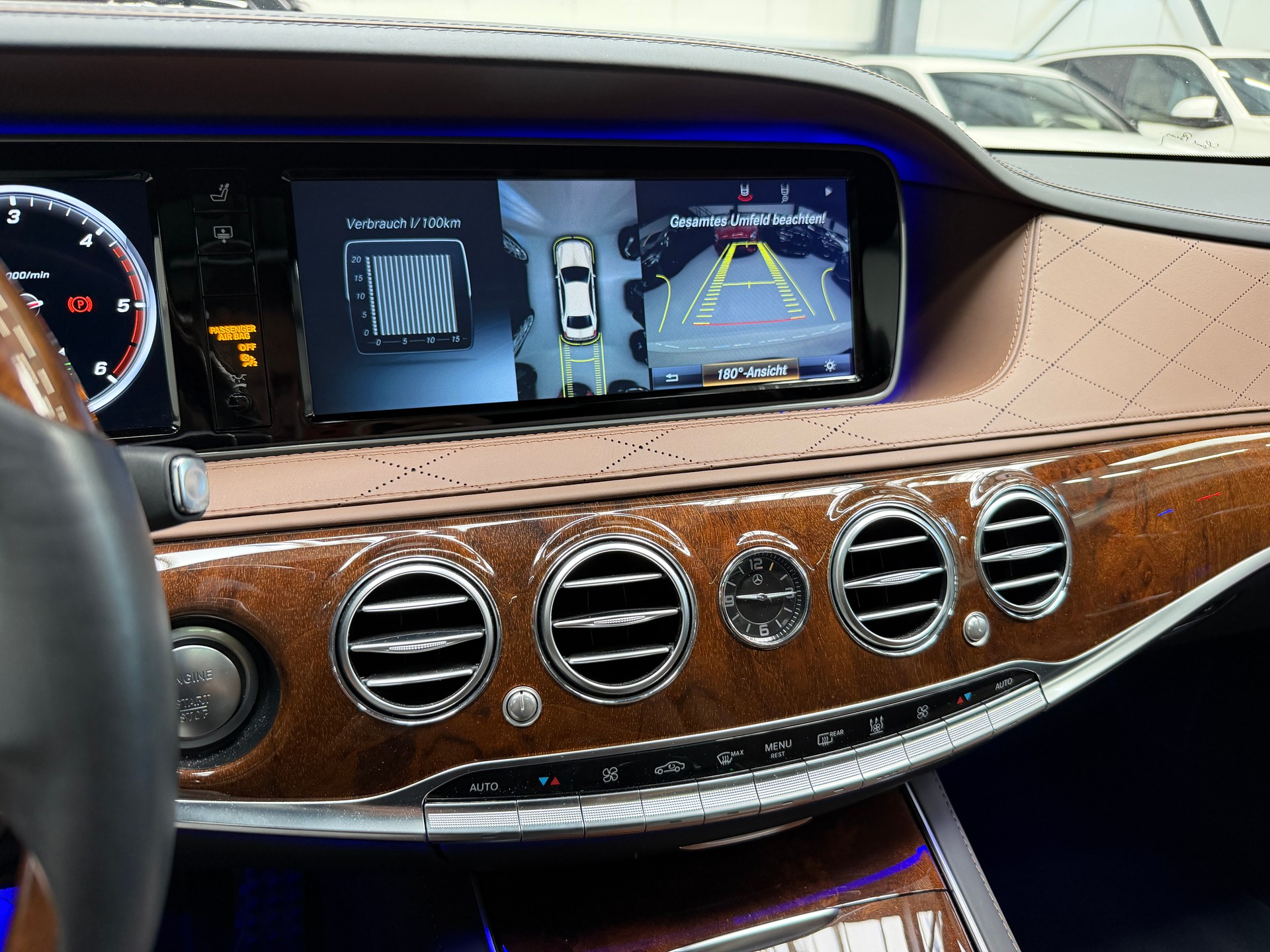MERCEDES-BENZ S 350 L AMG-Line BlueTEC 4Matic 7G-Tronic-image-16
