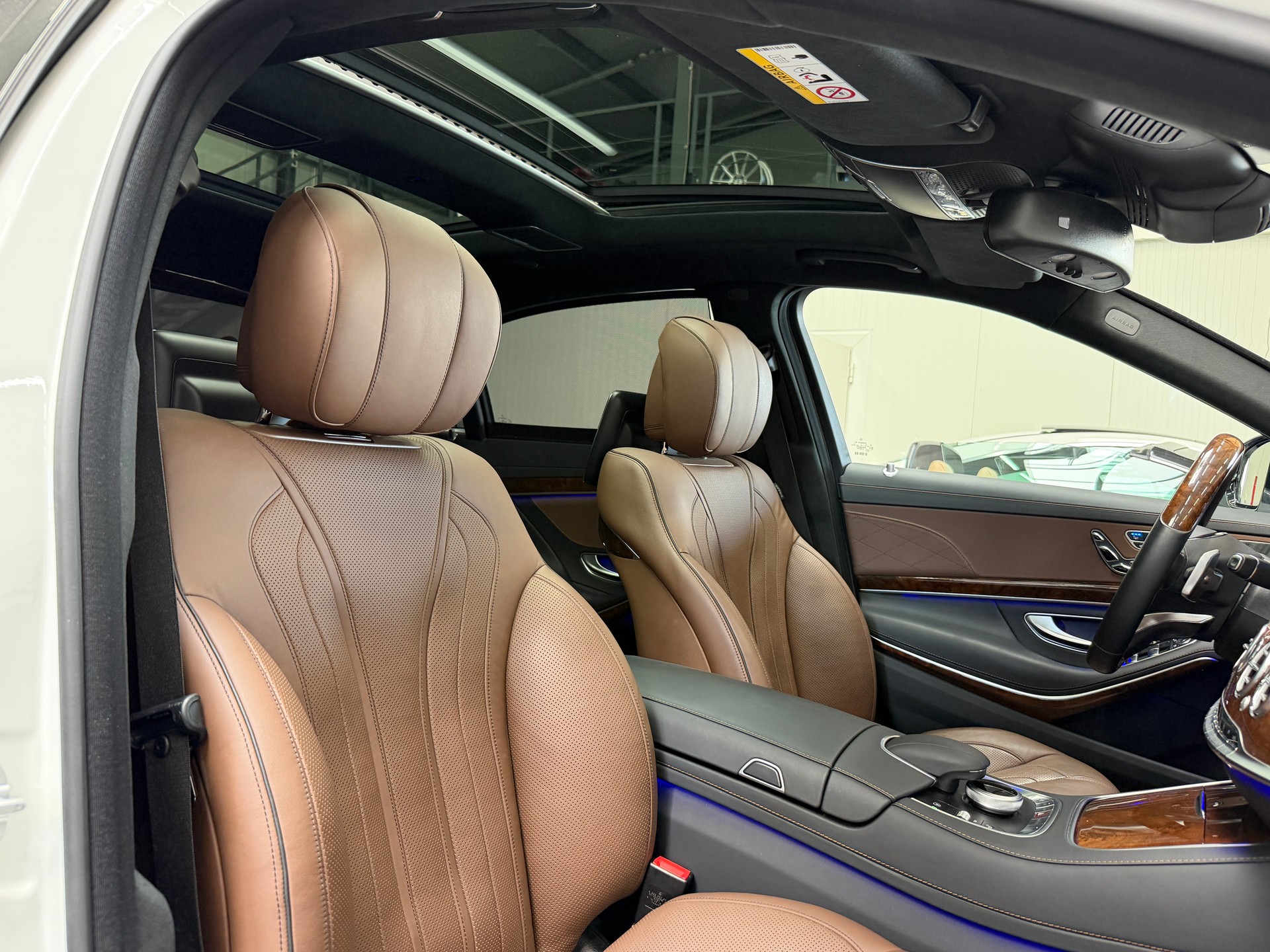 MERCEDES-BENZ S 350 L AMG-Line BlueTEC 4Matic 7G-Tronic-image-27
