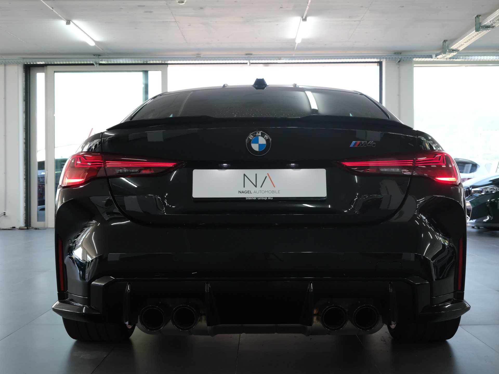 BMW M4 Coupé *M-Performance* *Wide Screen* *1.Hand*-image-4