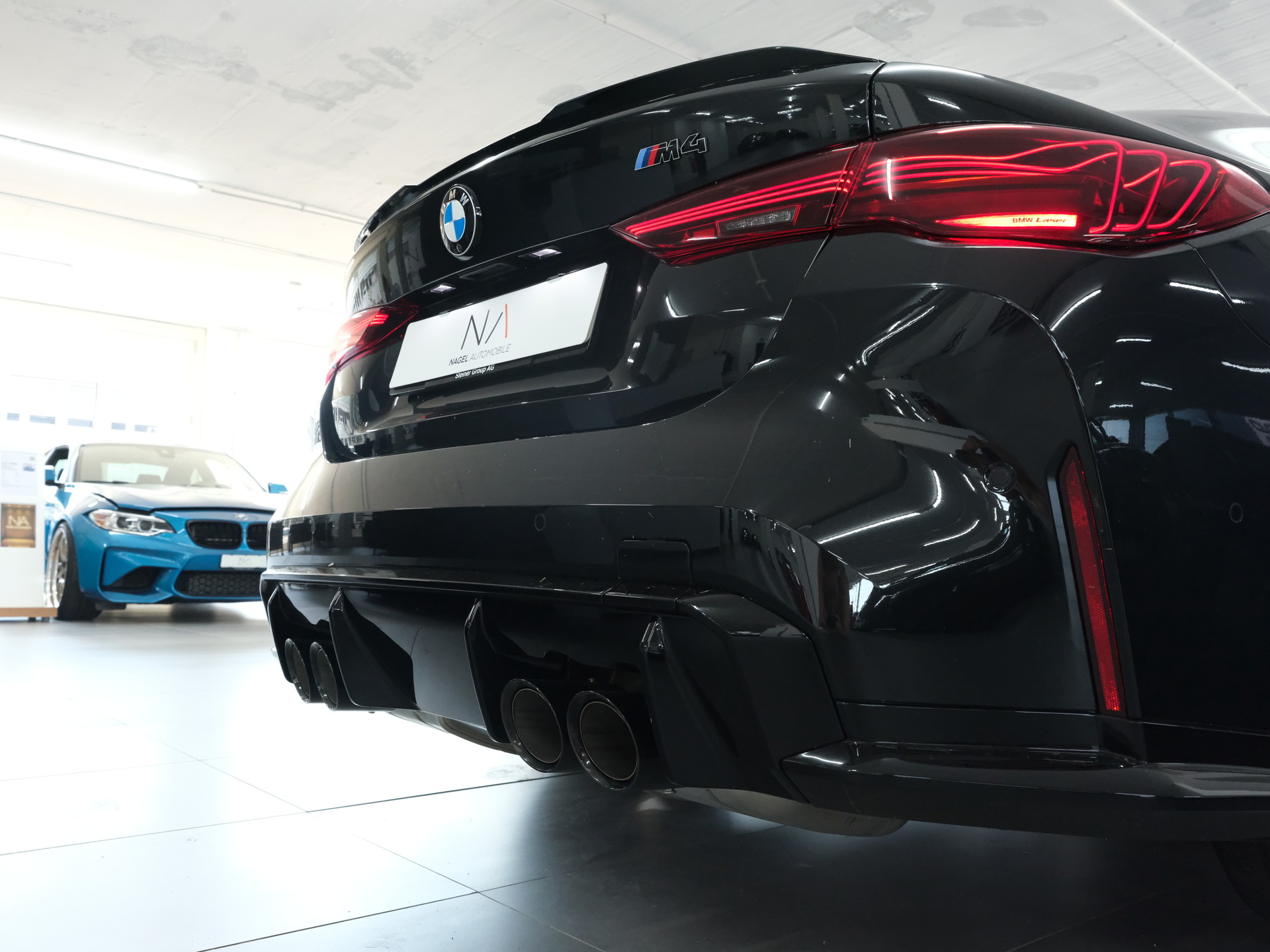 BMW M4 Coupé *M-Performance* *Wide Screen* *1.Hand*-image-5