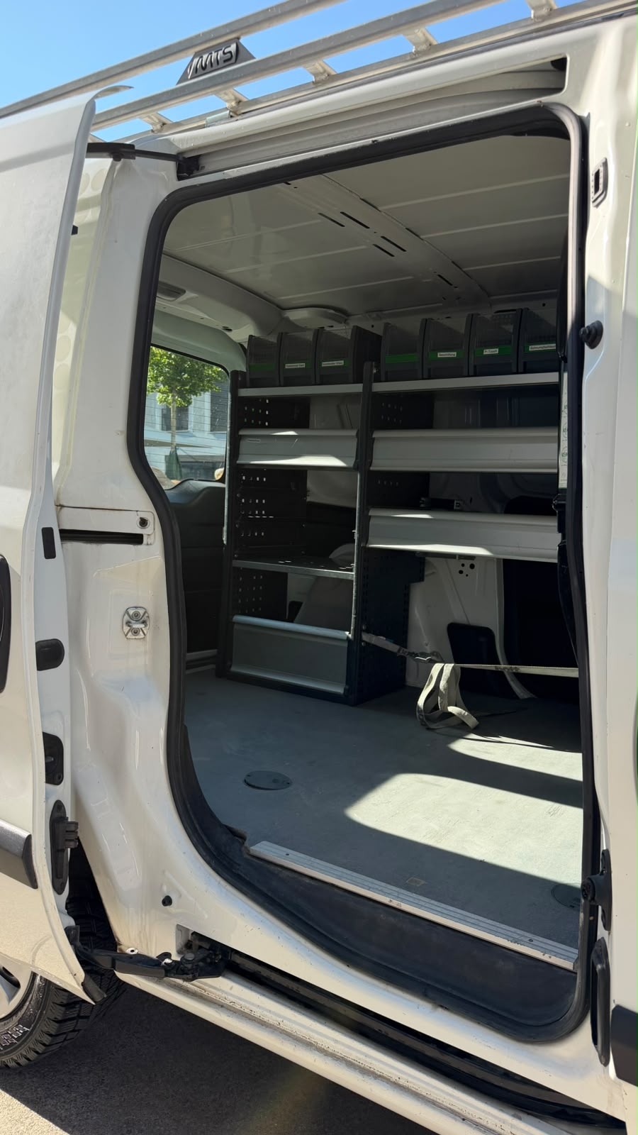 OPEL Combo 1.4i 2.2 L1H1-image-17