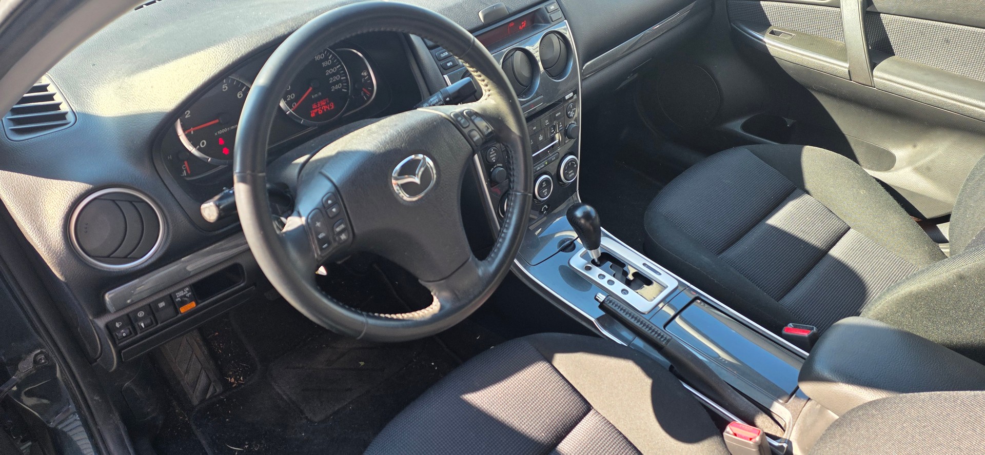 MAZDA 6 2.0 16V Exclusive-image-3