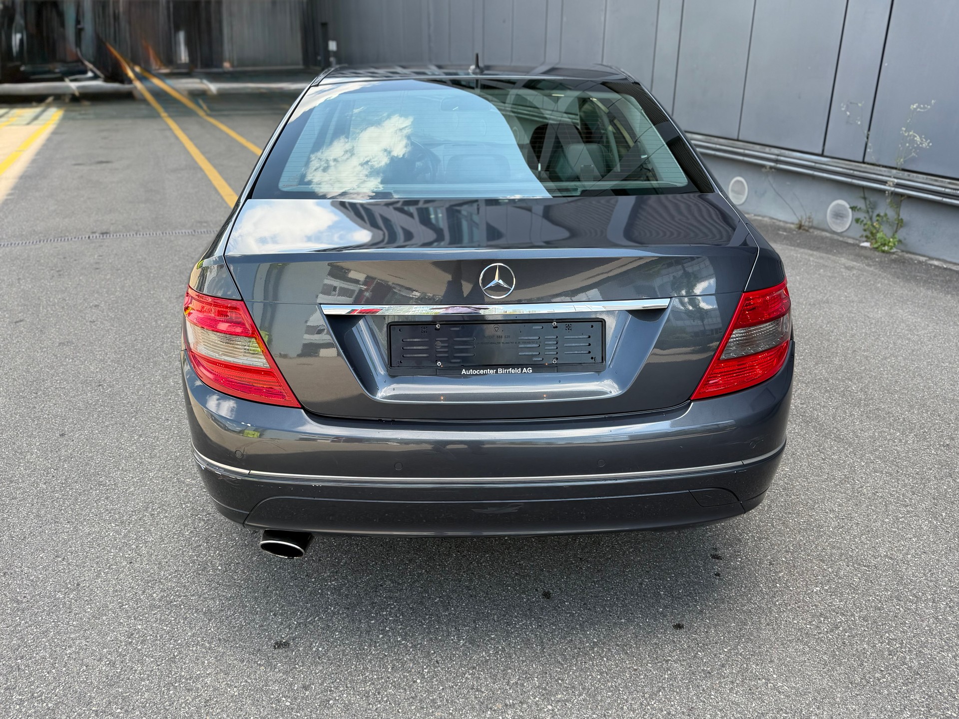MERCEDES-BENZ C 200 CGI BlueEfficiency Avantgarde Automatic-image-5