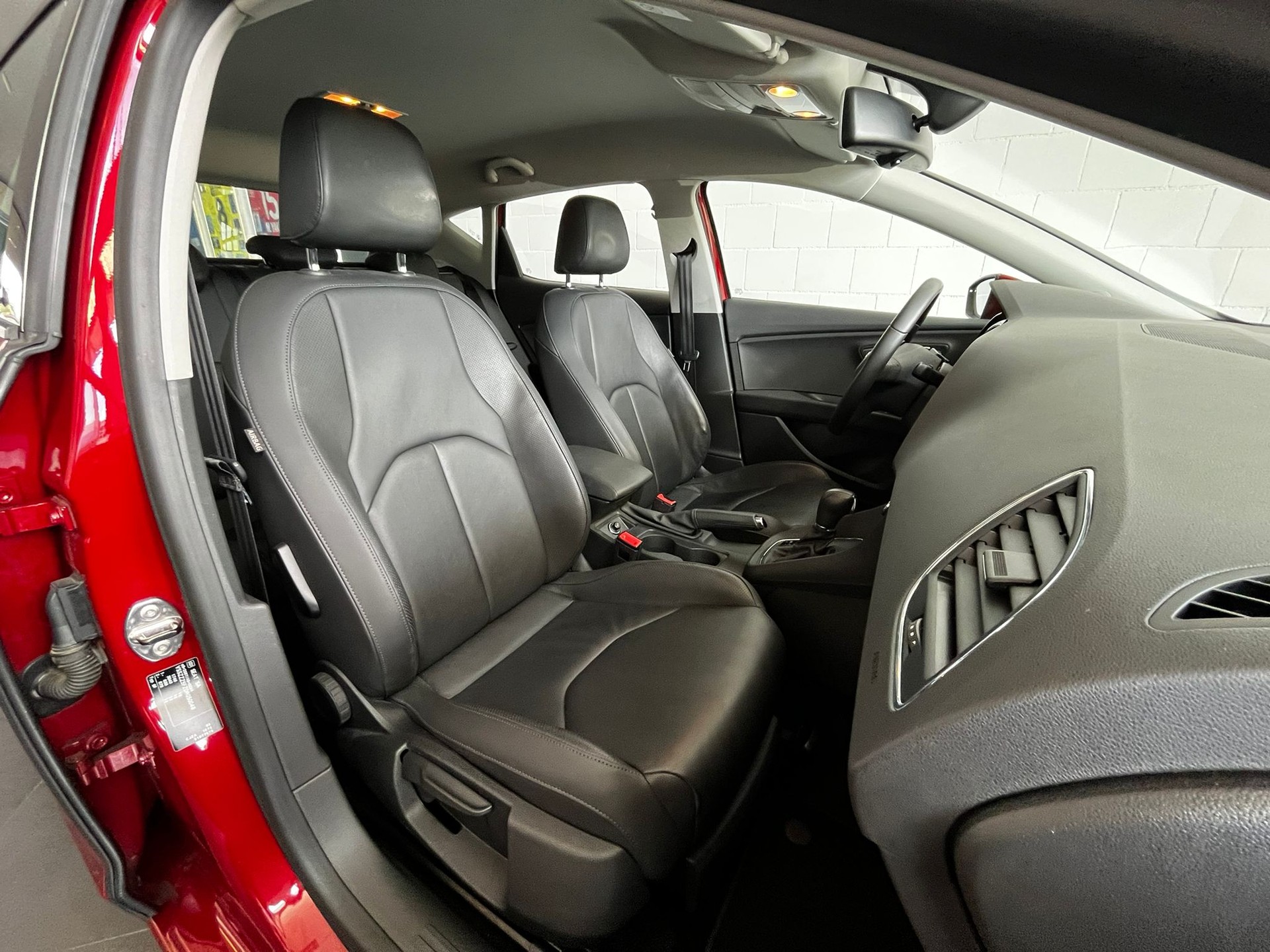 SEAT Leon 1.2 TSI Style DSG-image-15