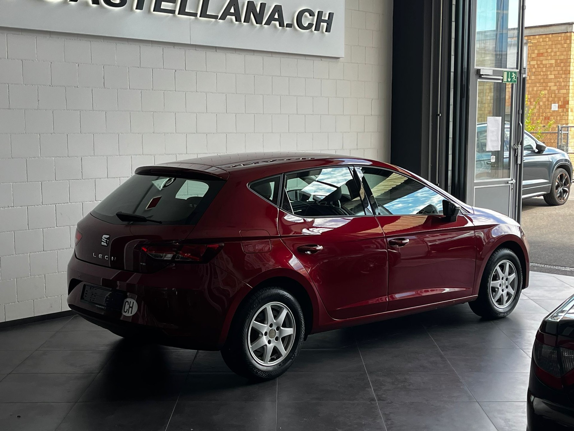 SEAT Leon 1.2 TSI Style DSG-image-4