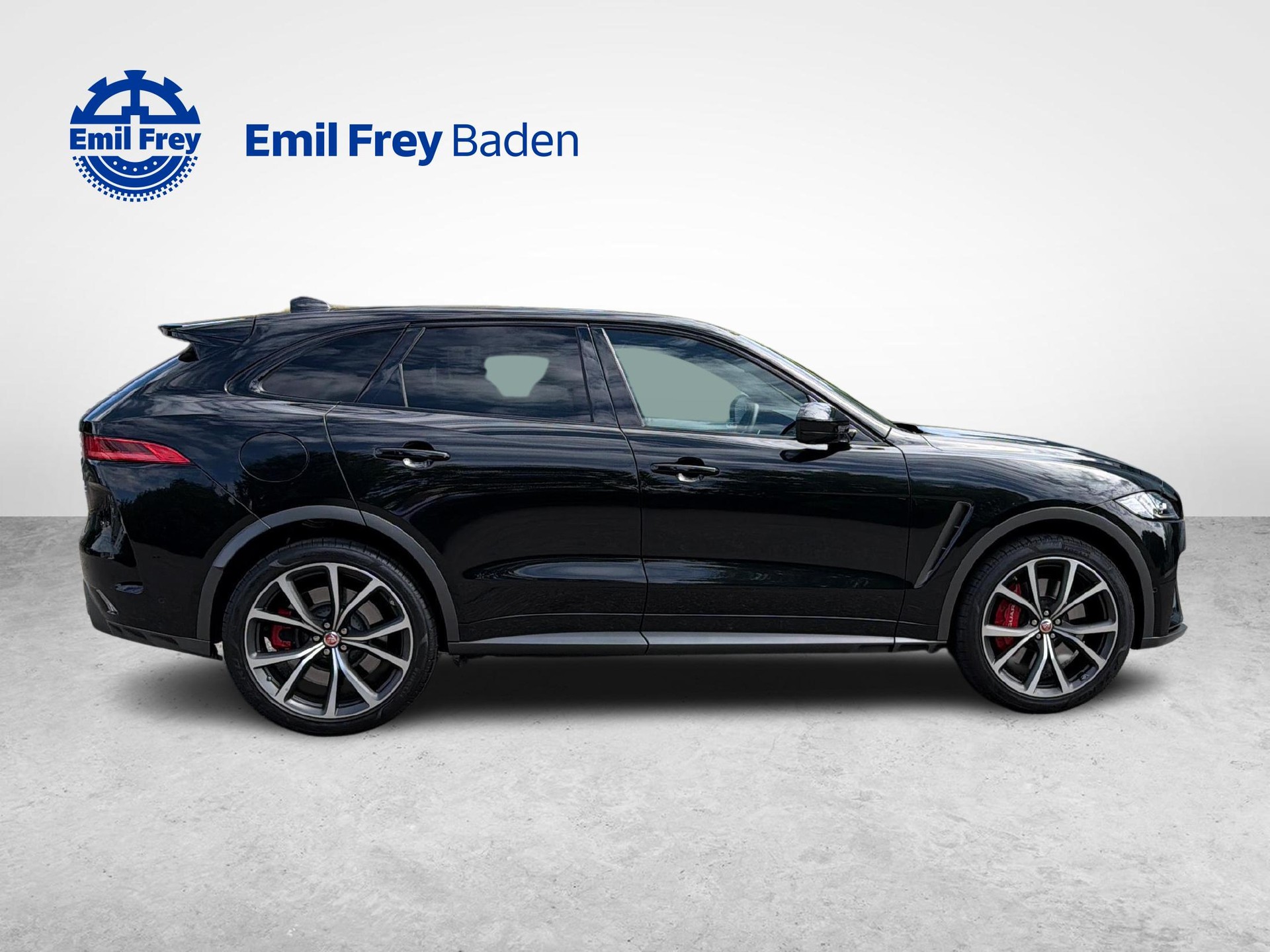 JAGUAR F-Pace 5.0 V8 SVR AWD 550PS-image-5