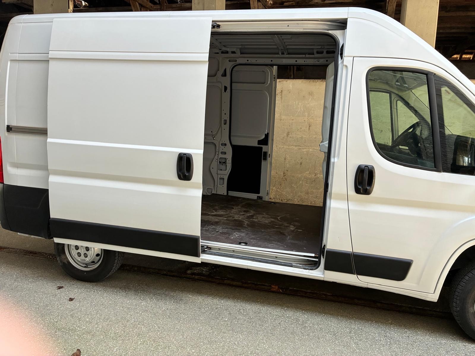 OPEL Movano 2.2 d 3,5t L2H2 Heavy Essentia-image-10