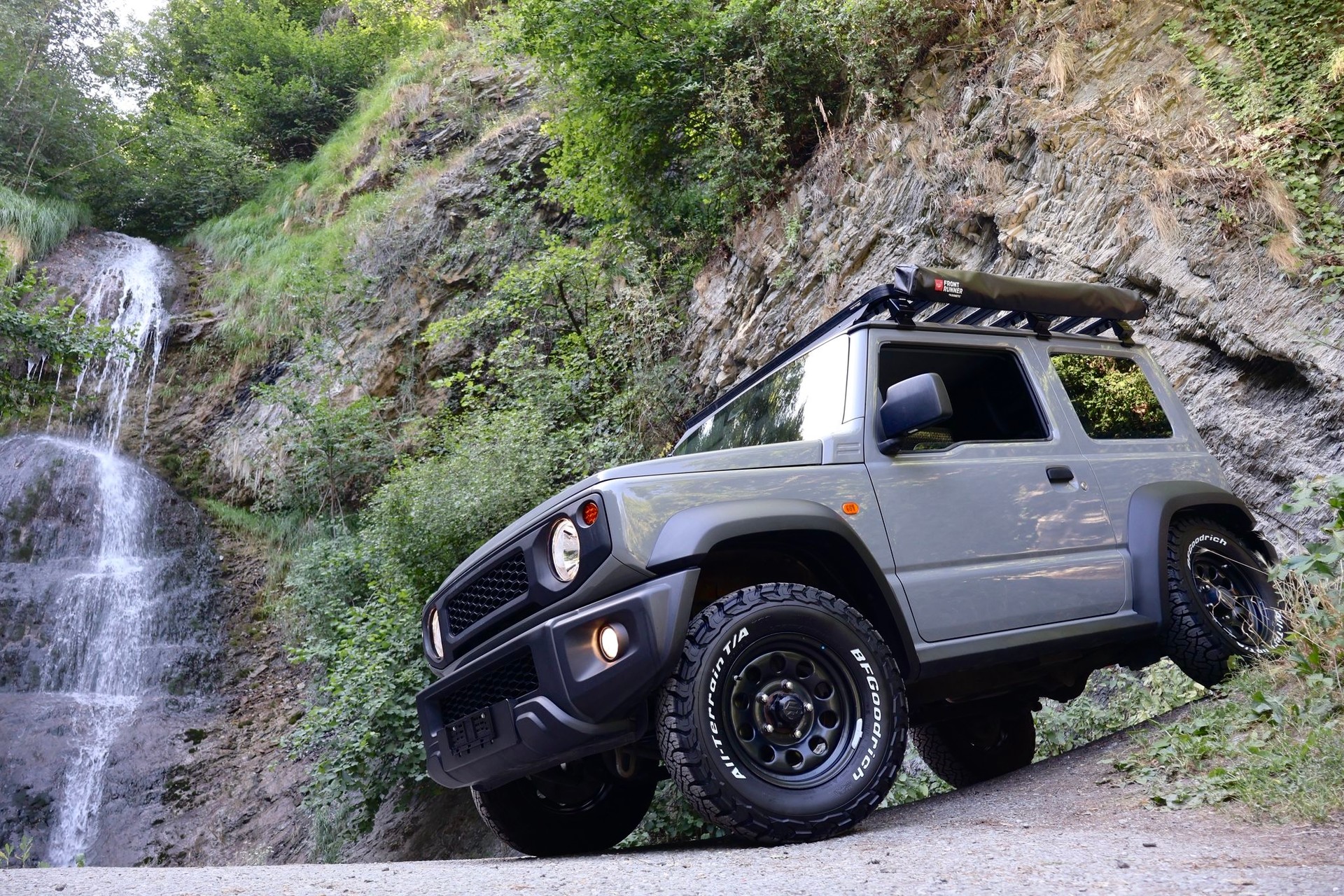 SUZUKI Jimny 1.5 Compact Top 4x4-image-0