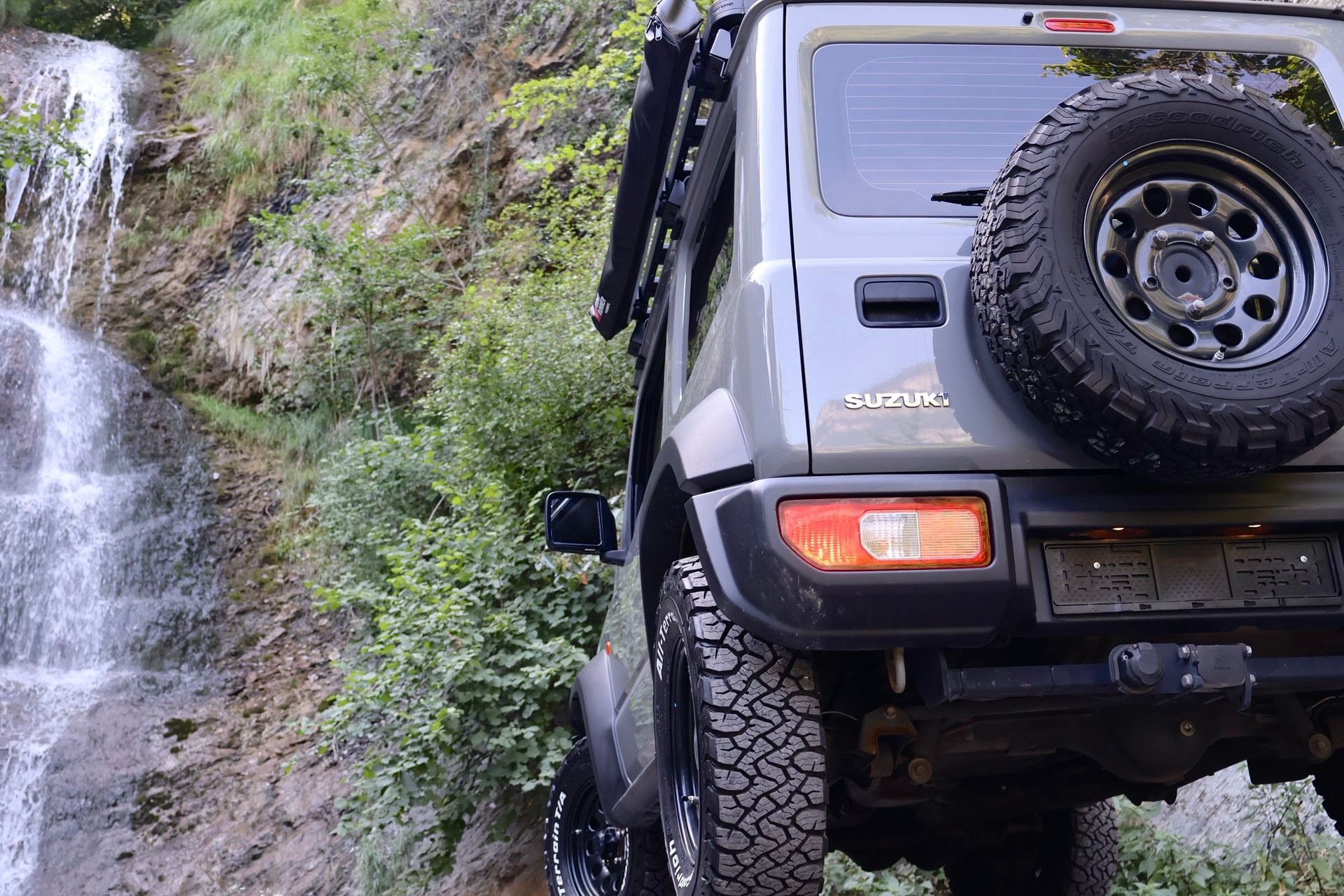 SUZUKI Jimny 1.5 Compact Top 4x4-image-5