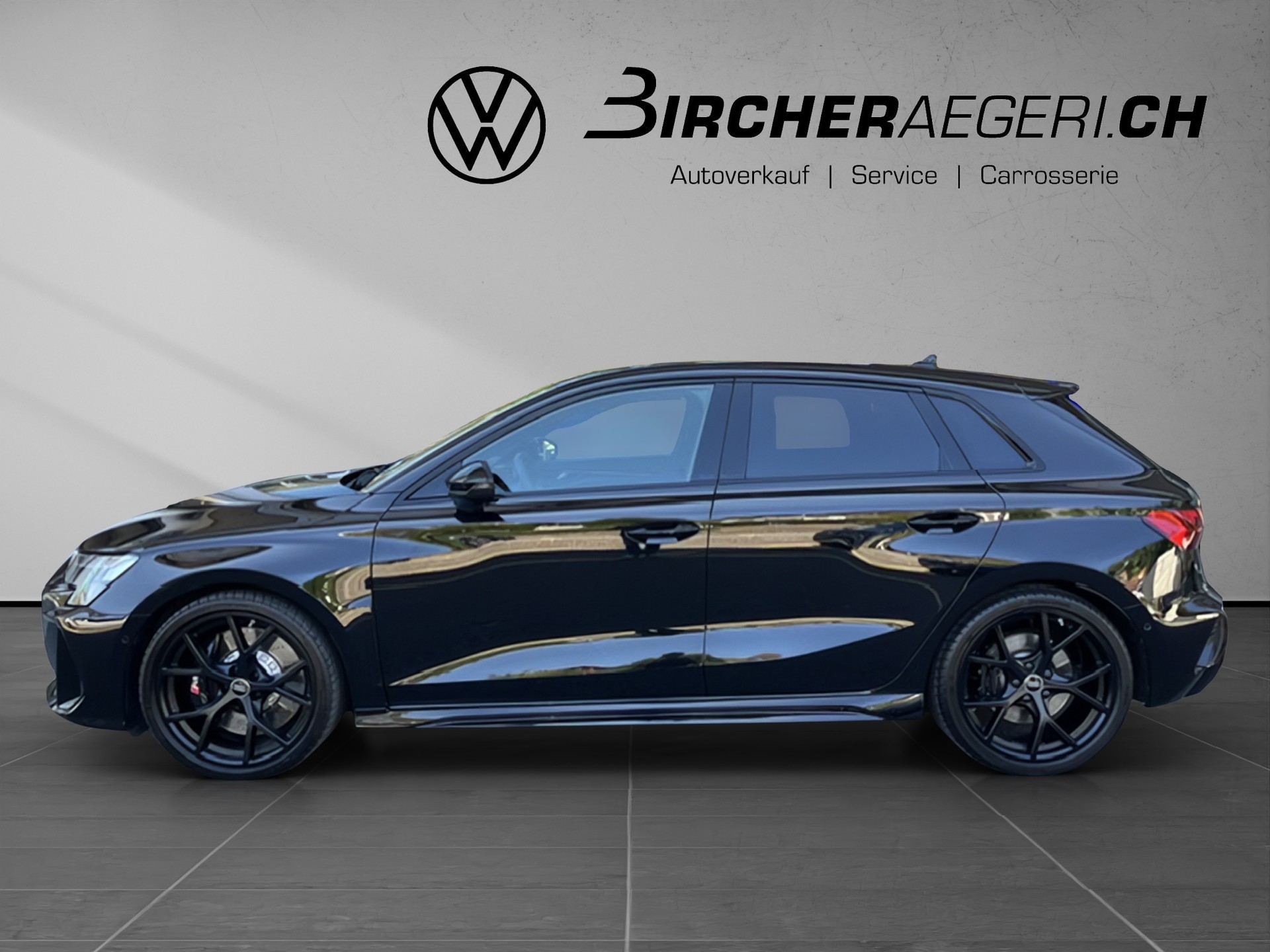 AUDI RS3 Sportback 2.5 TSI quattro S-tronic-image-3