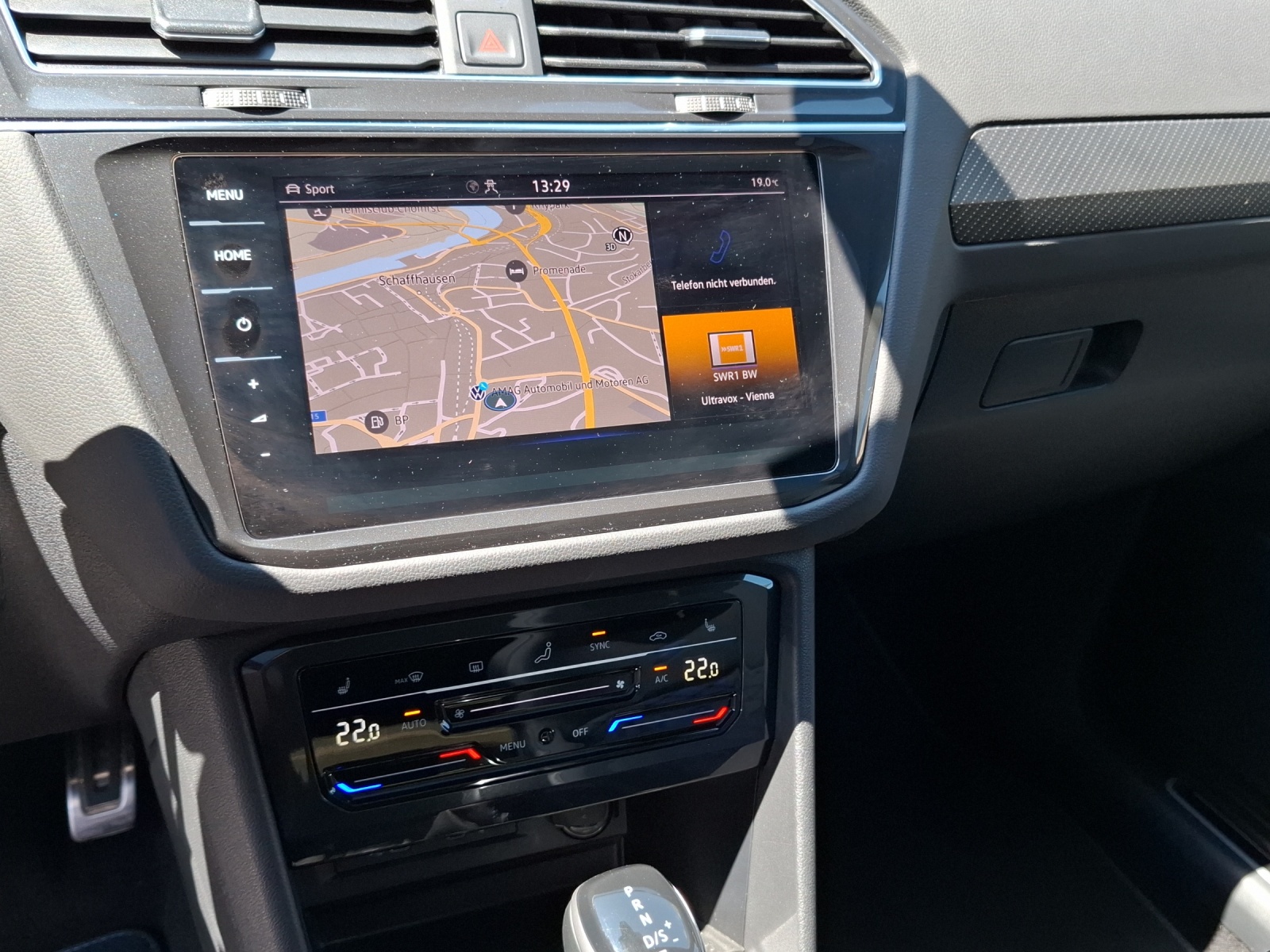 VW Tiguan 2.0TSI R 4Motion DSG-image-10