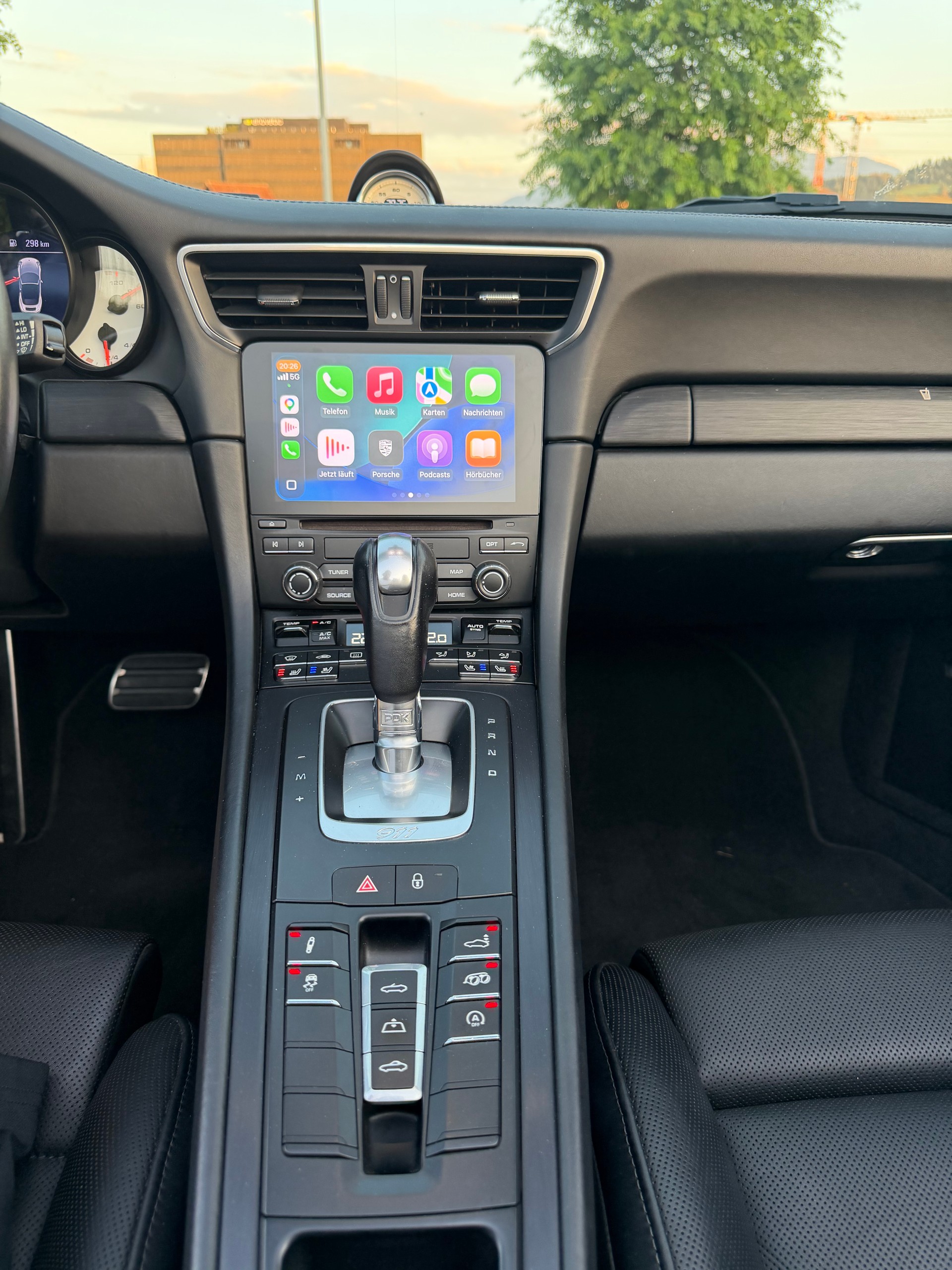 PORSCHE 3.0 Carrera 4 GTS PDK-image-10