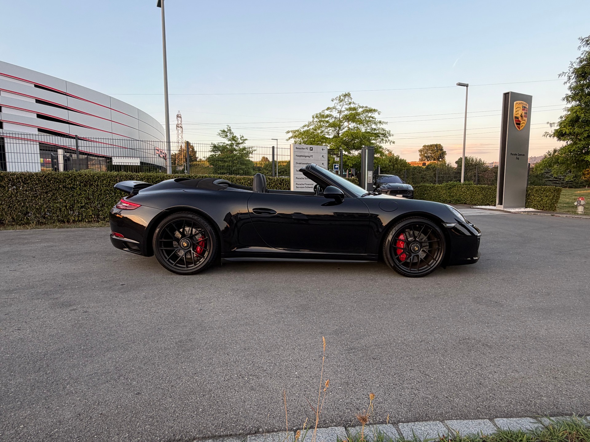PORSCHE 3.0 Carrera 4 GTS PDK-image-7