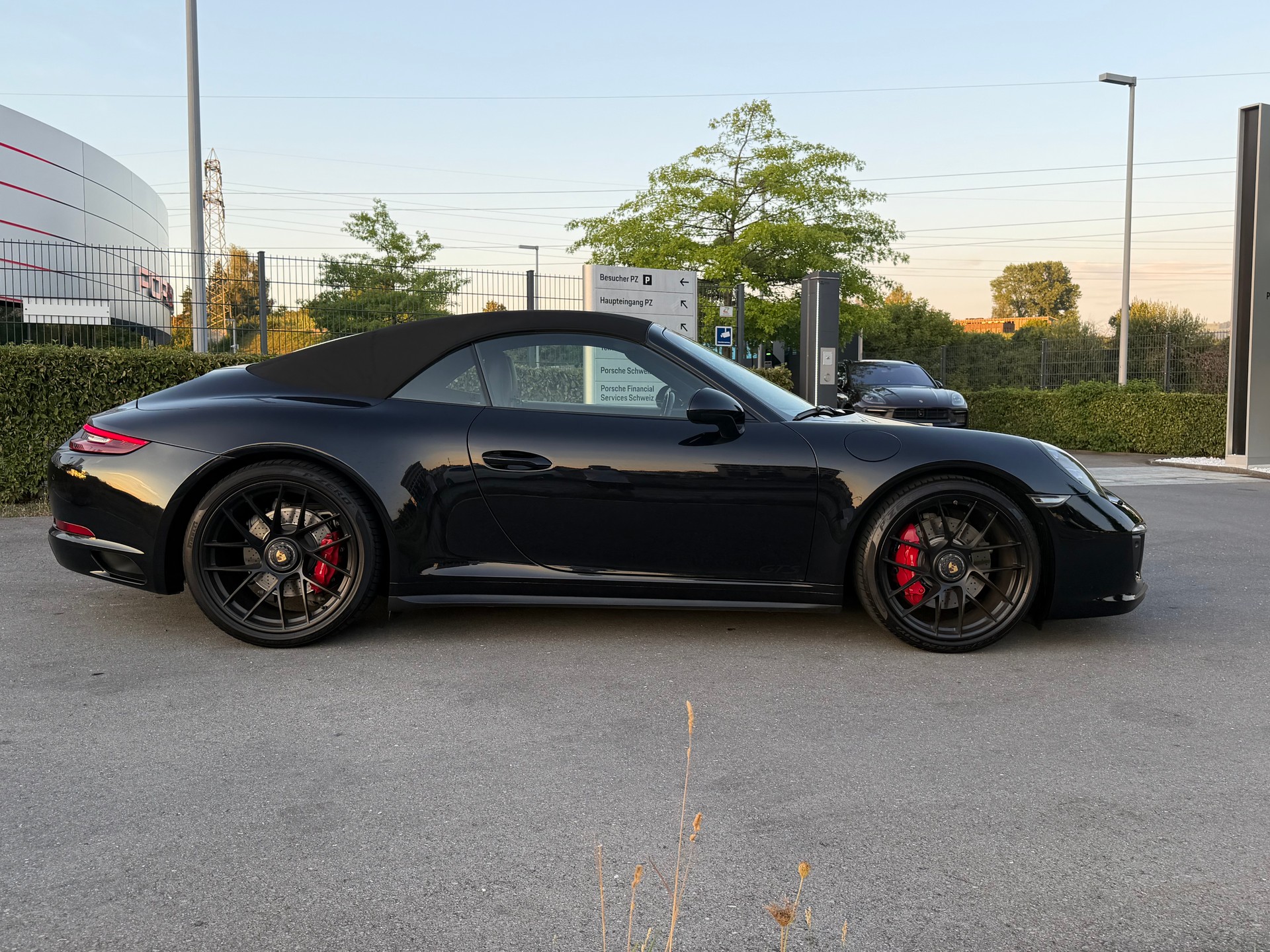 PORSCHE 3.0 Carrera 4 GTS PDK-image-3