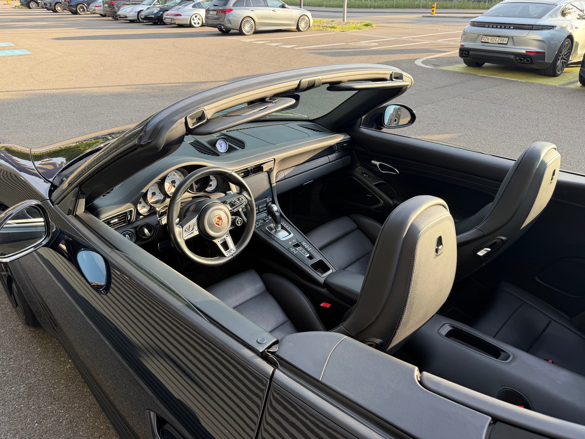 PORSCHE 3.0 Carrera 4 GTS PDK-image-6