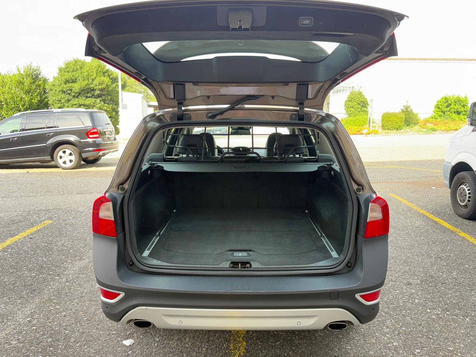 VOLVO XC70 D5 AWD Summum Geartronic MFK 05.2025-image-11