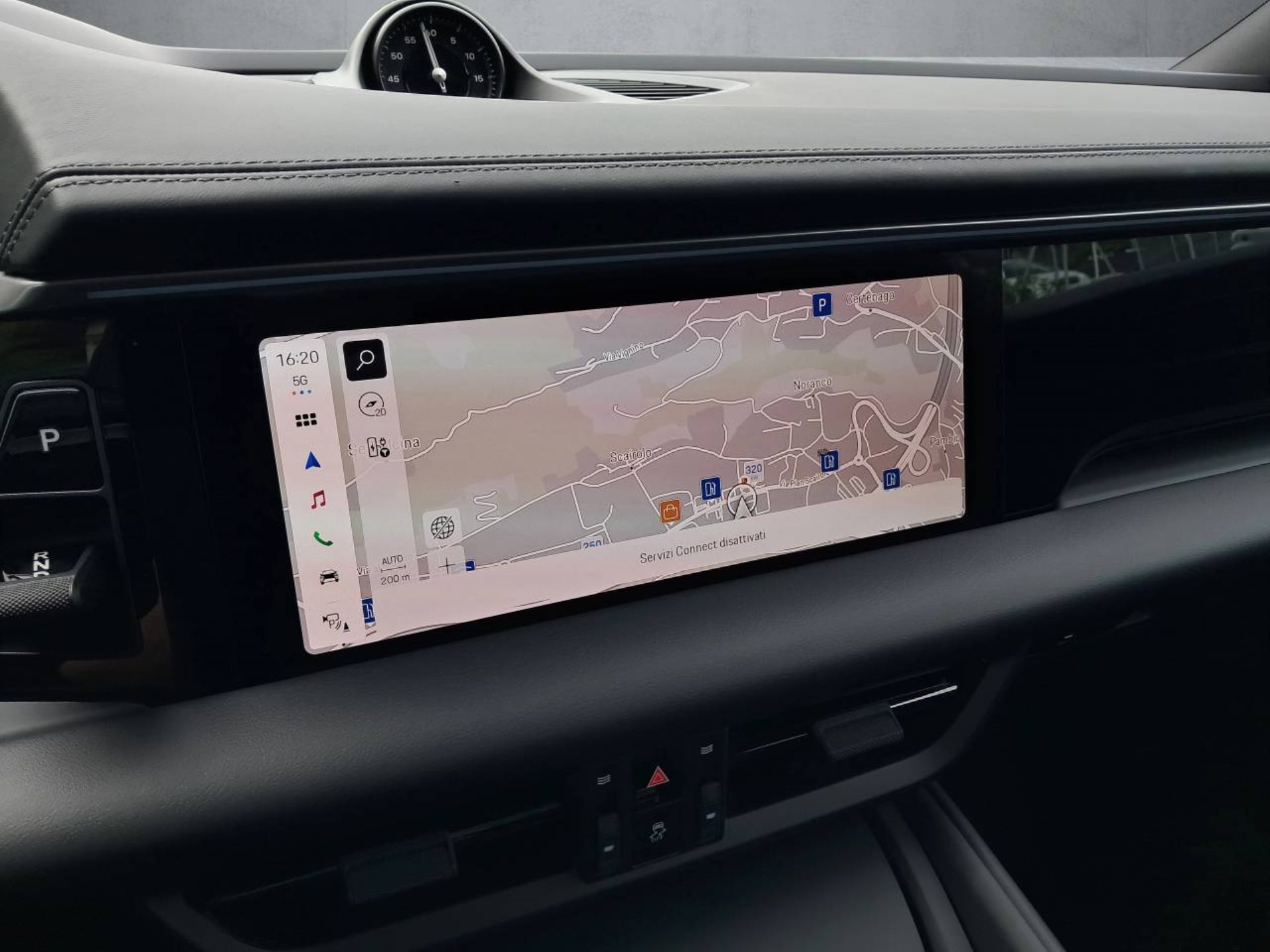 PORSCHE Macan 4S-image-18