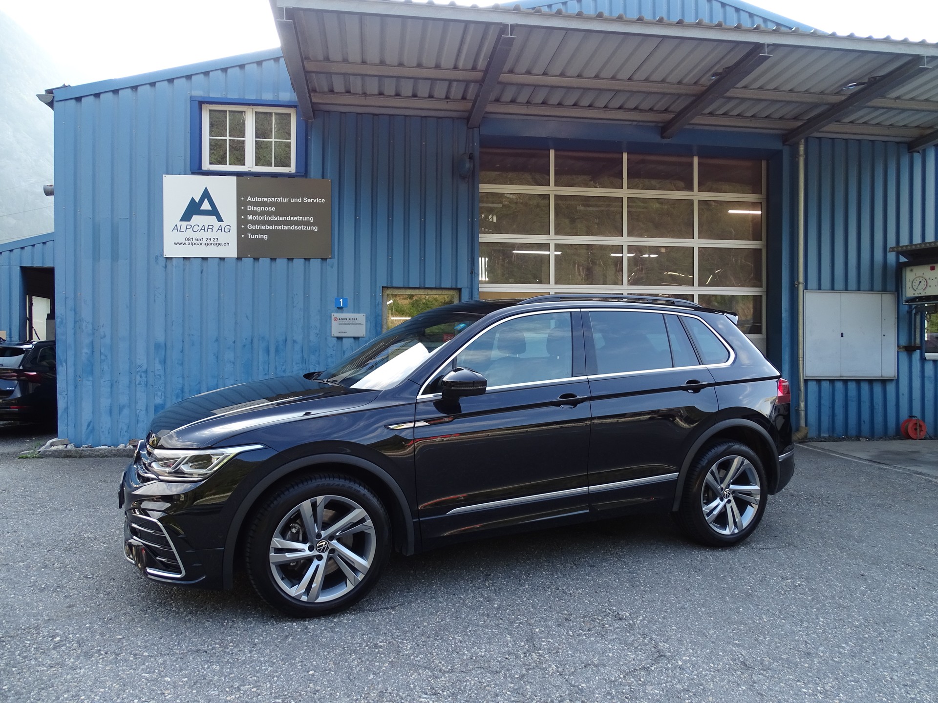 VW Tiguan 2.0TSI R-Line 4Motion DSG