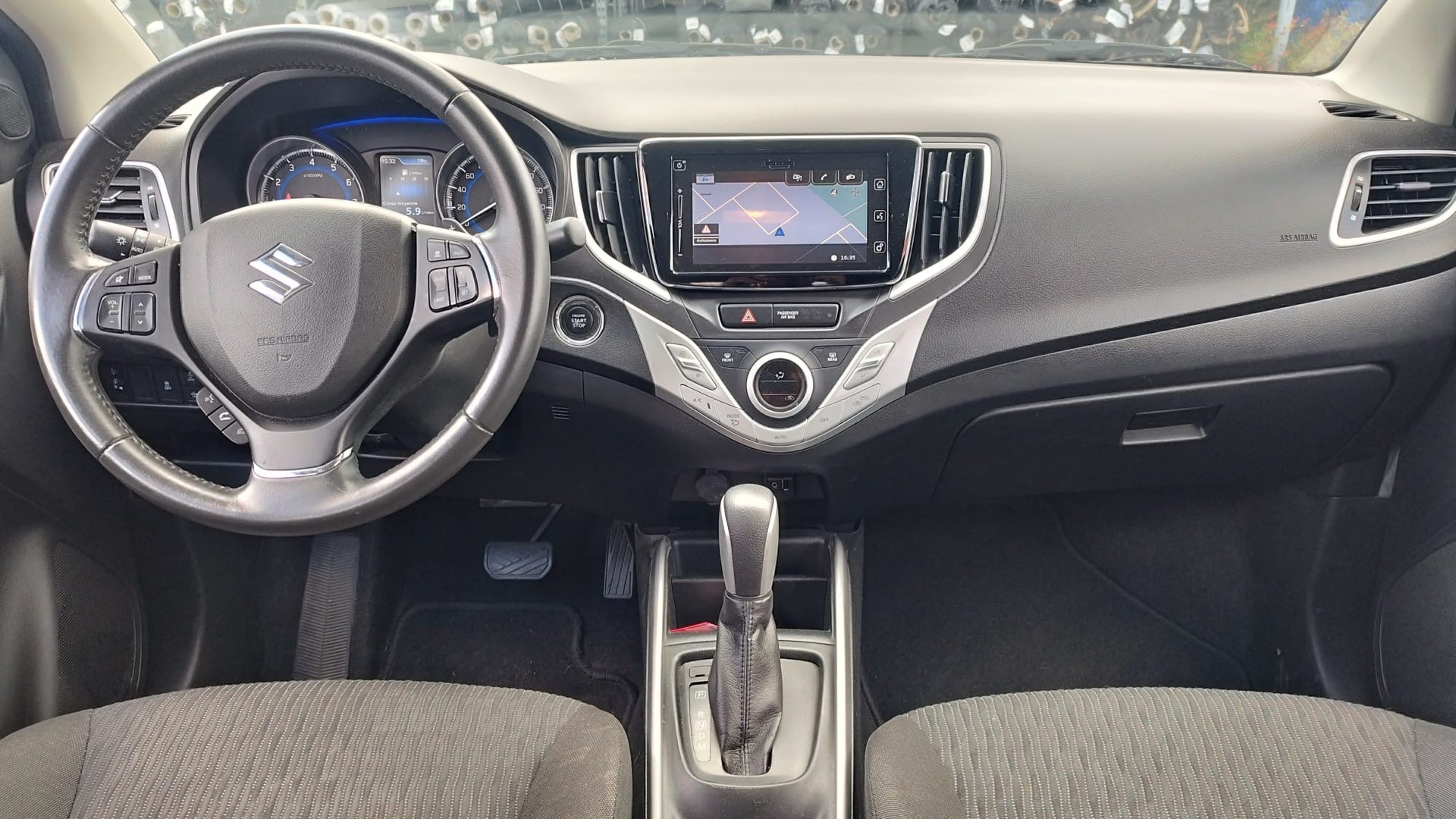 SUZUKI Baleno 1.0 Boosterjet Compact Top Automat-image-7